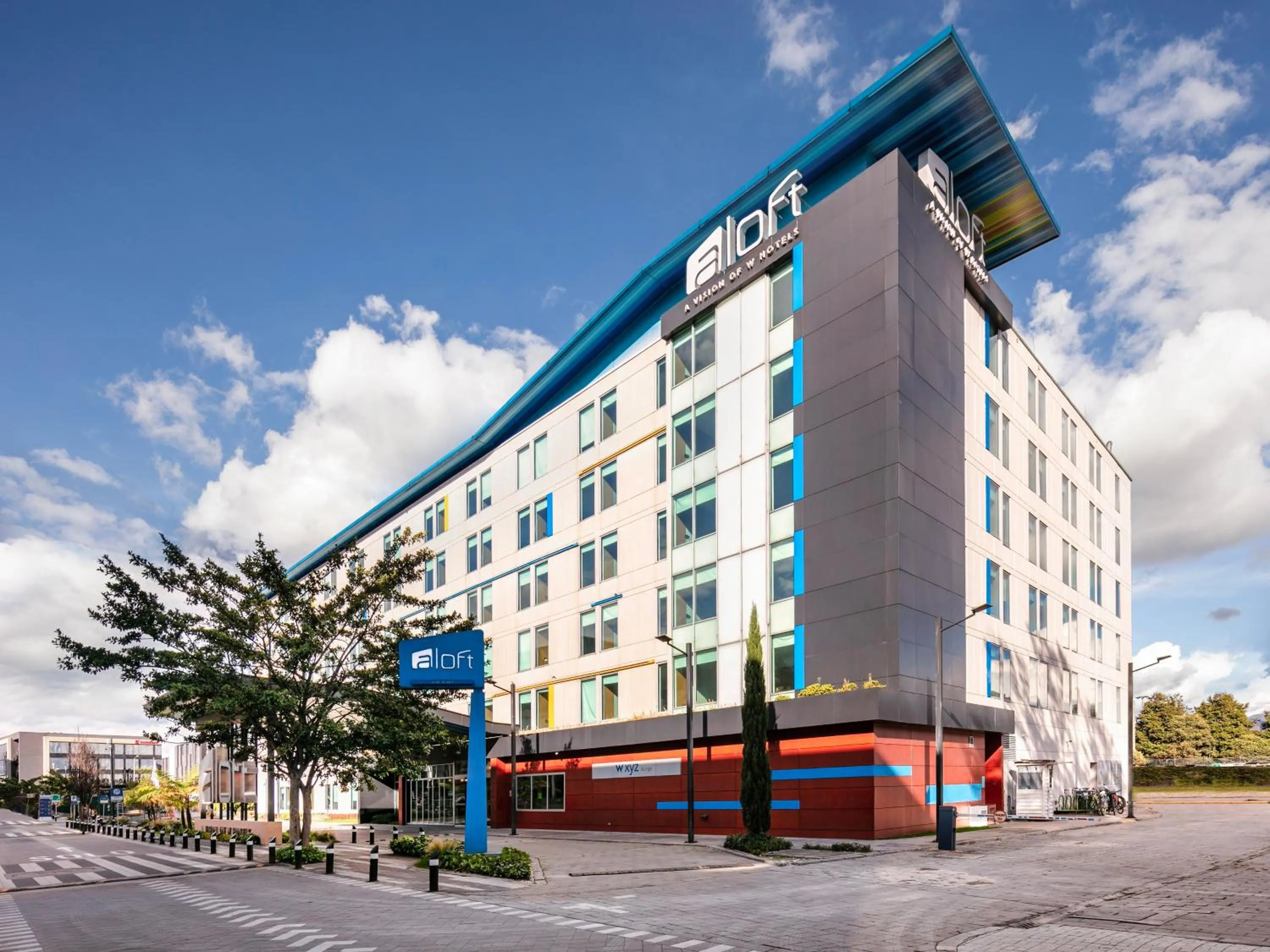 Property building in Aloft Bogotá Airport