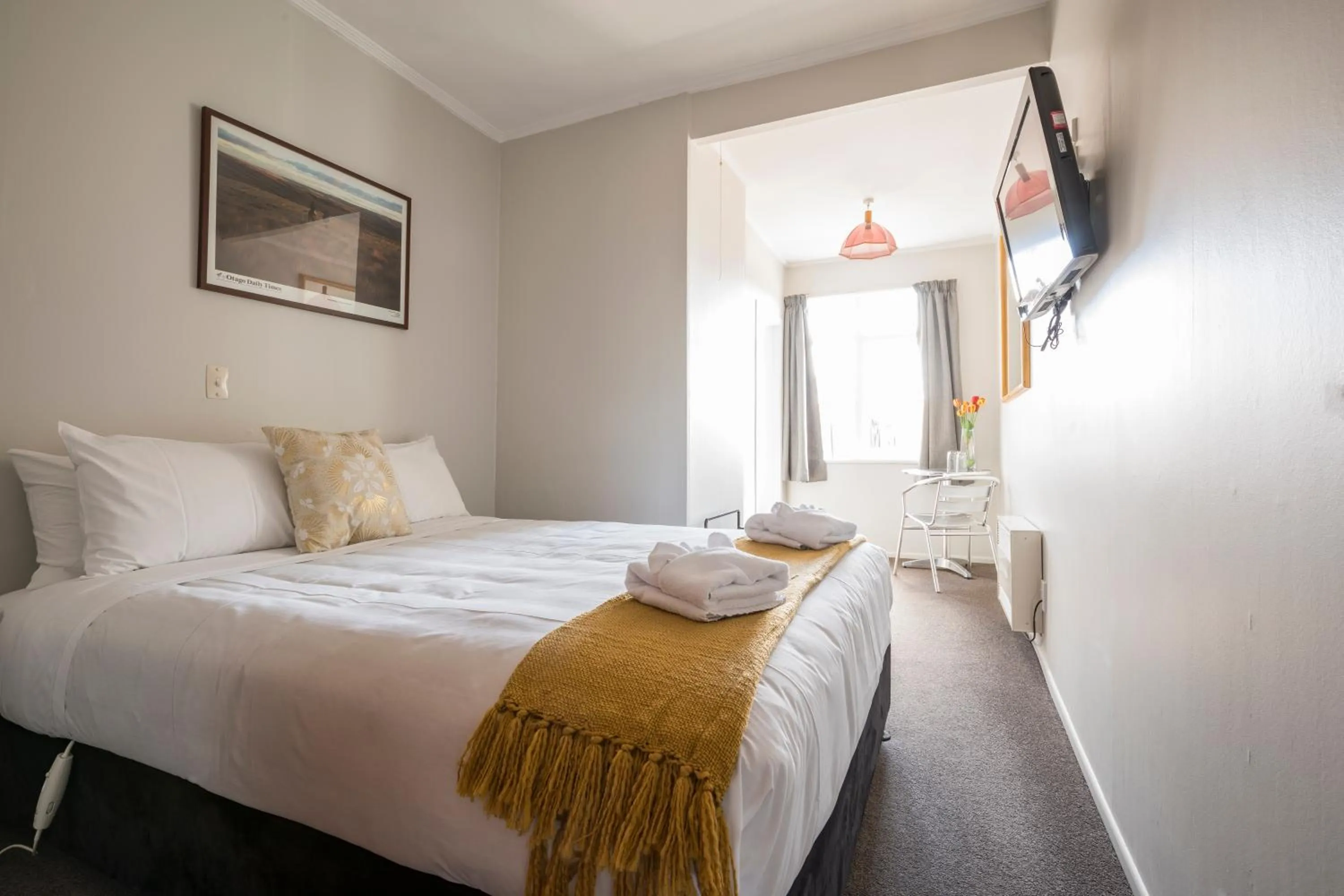 Other, Bed in Ranfurly Hotel