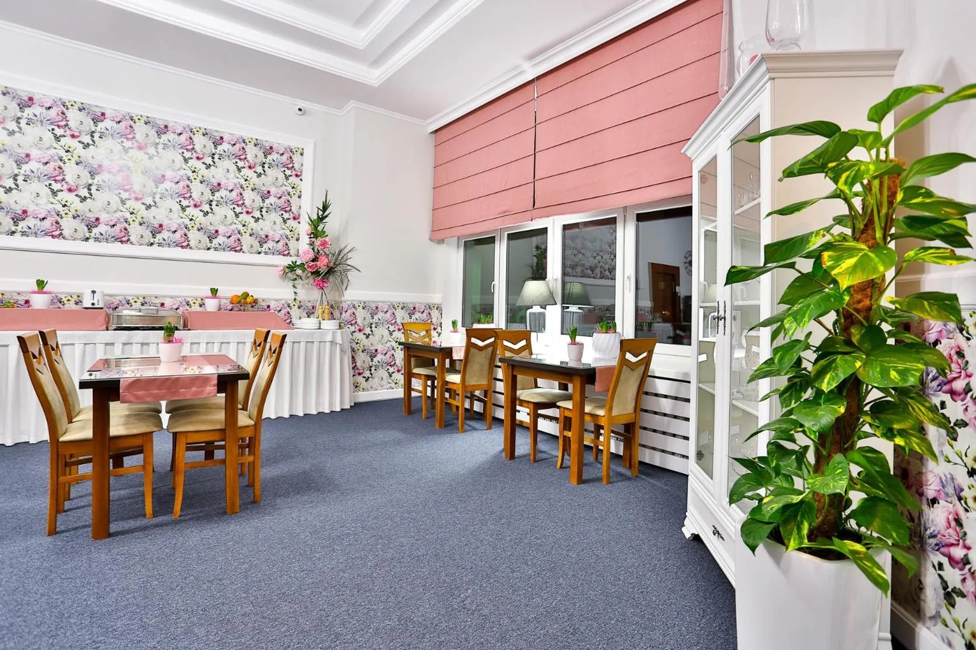 Restaurant/places to eat in Hotel Wiosna