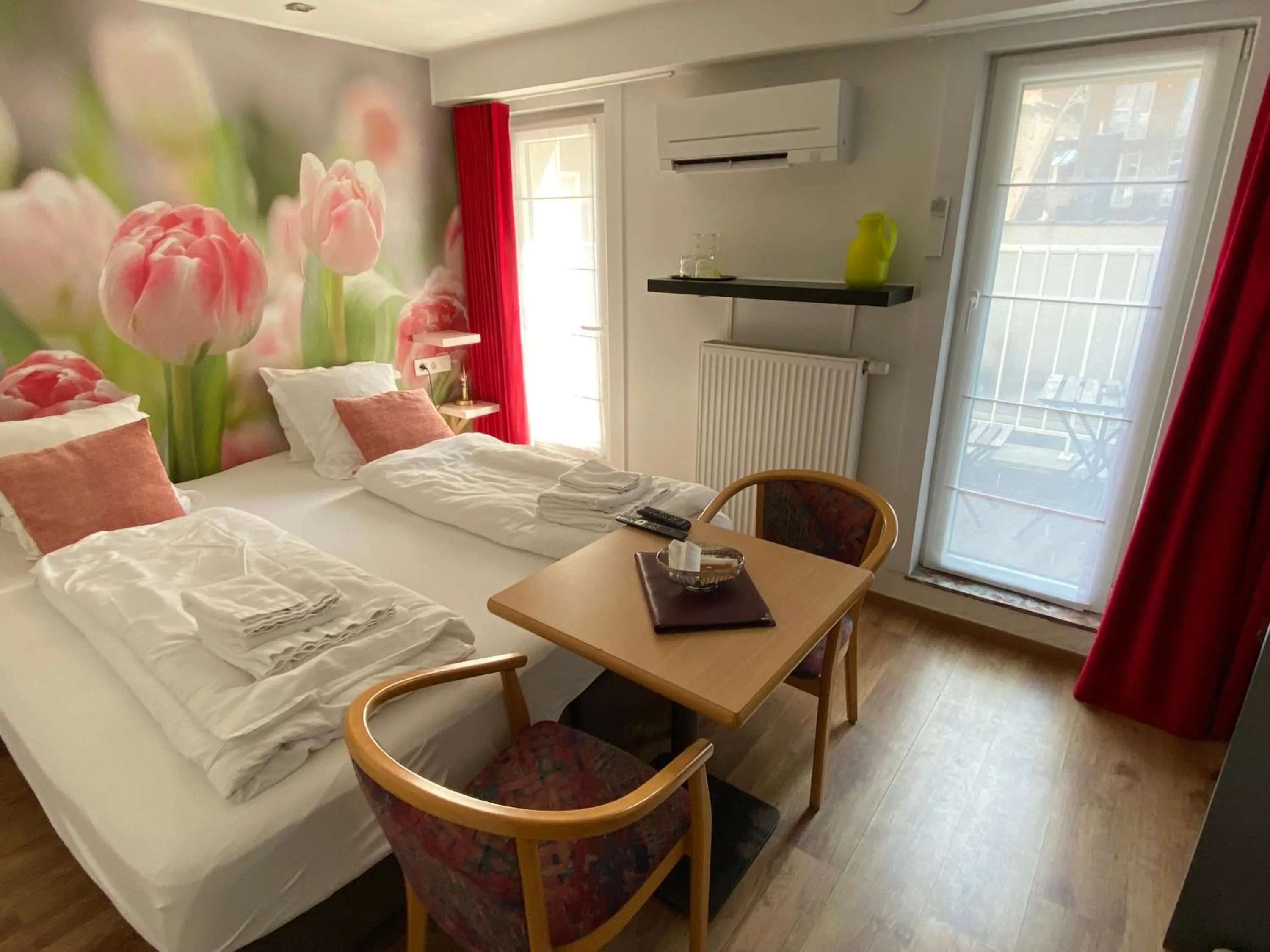 Bed in Hotel De Backer