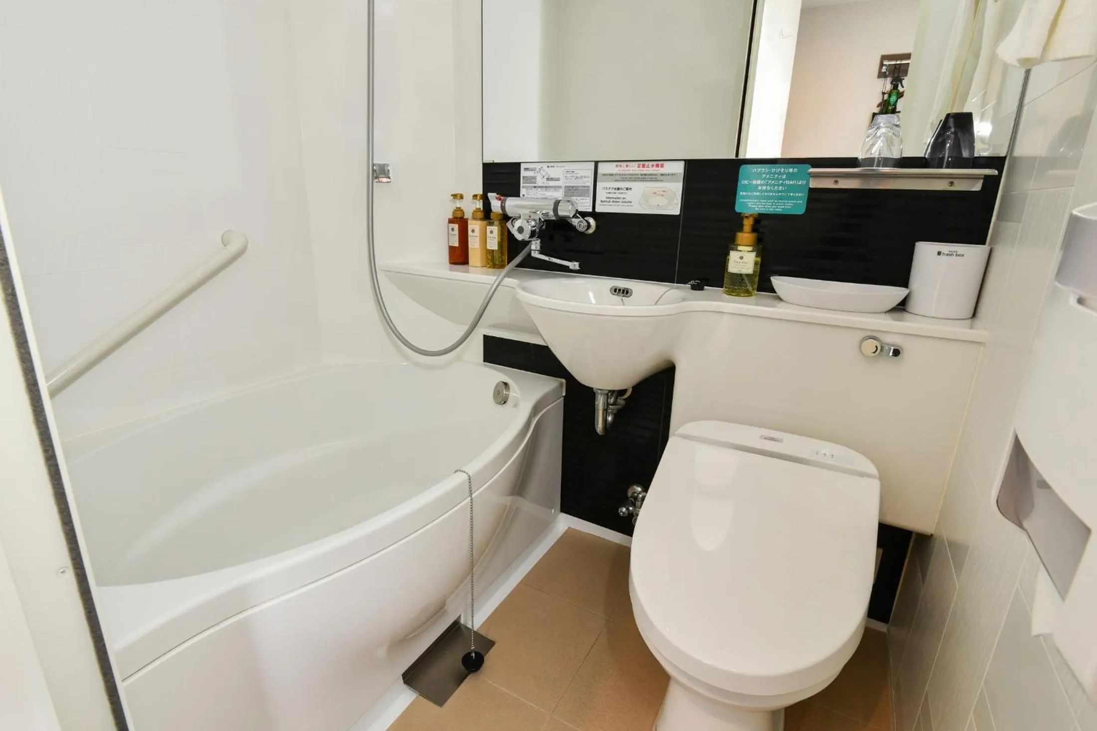 Photo of the whole room in Sanco Inn Osaka Yodoyabashi