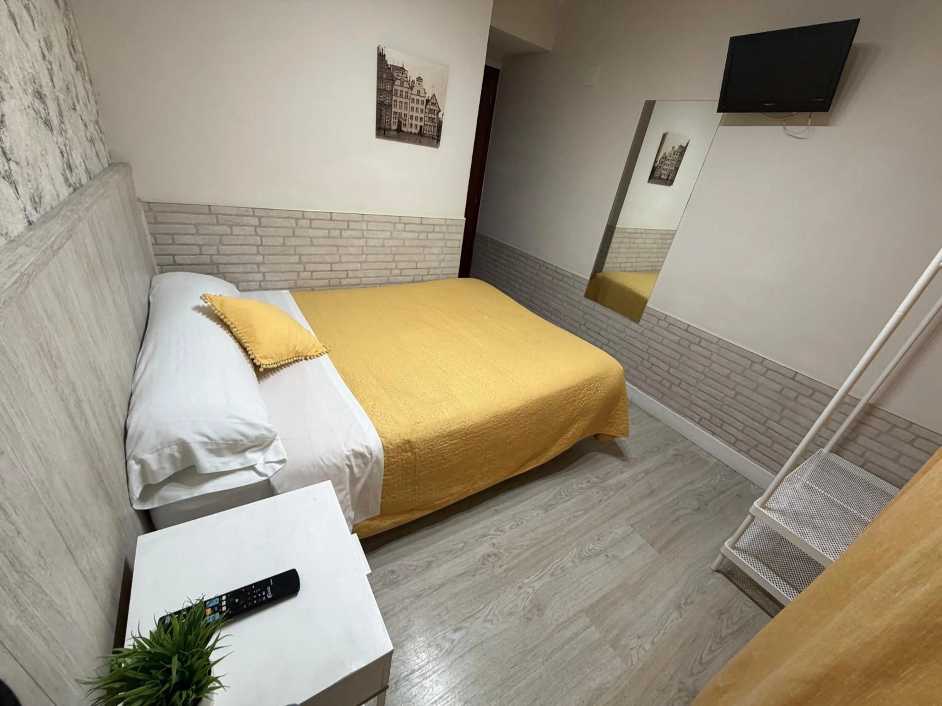 Bed in Verdemar Rooms