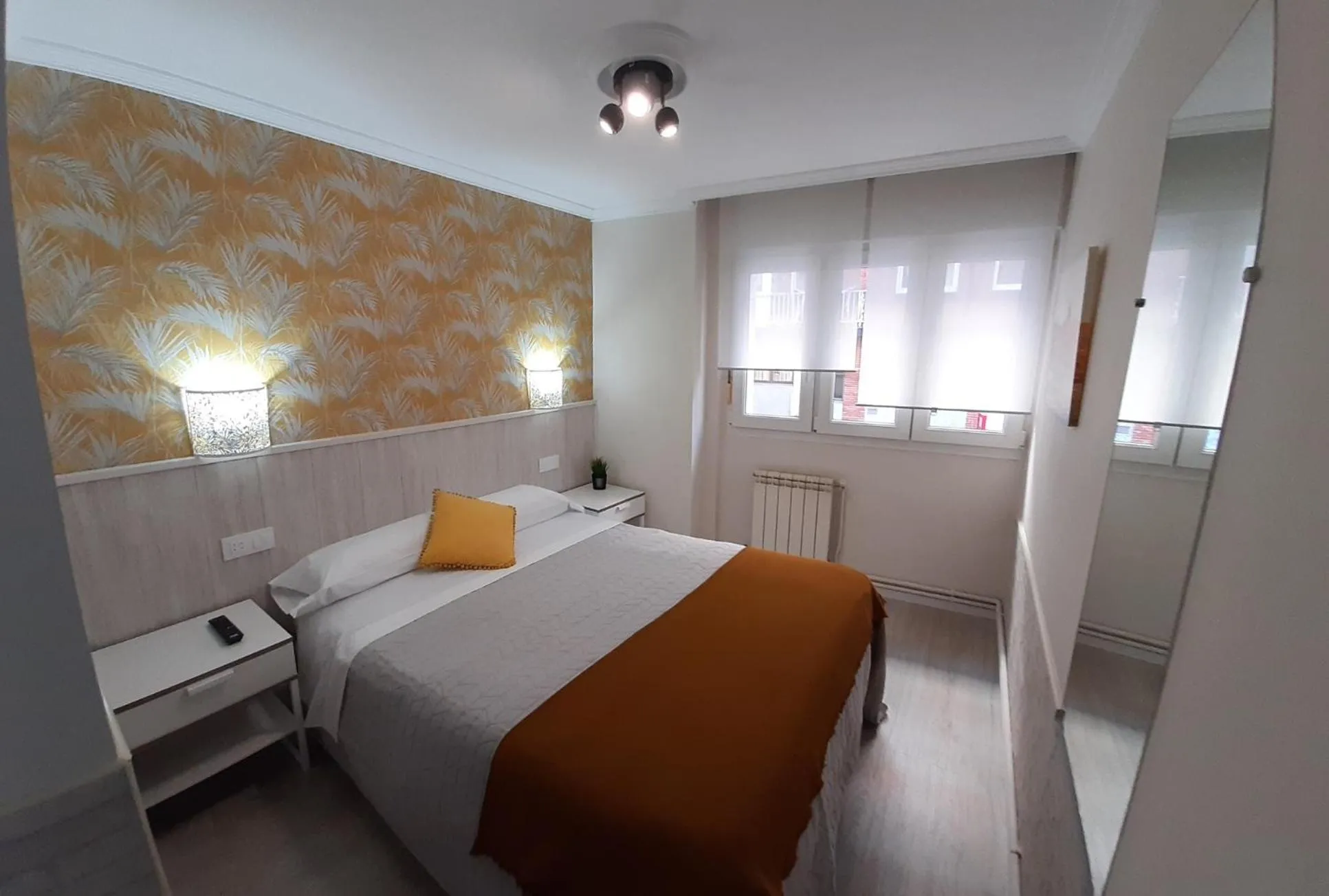 Bedroom, Bed in Hostal Verdemar