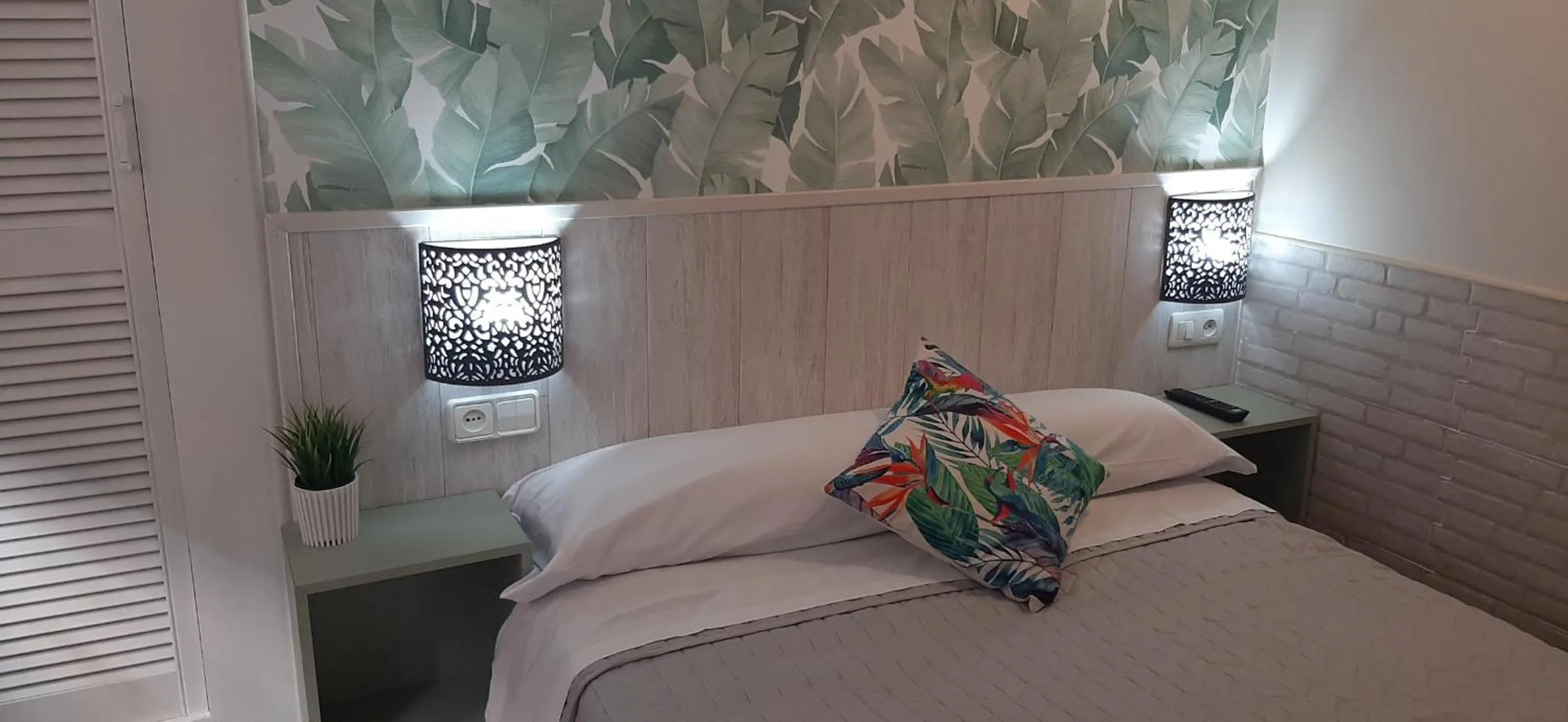 Bed in Hostal Verdemar