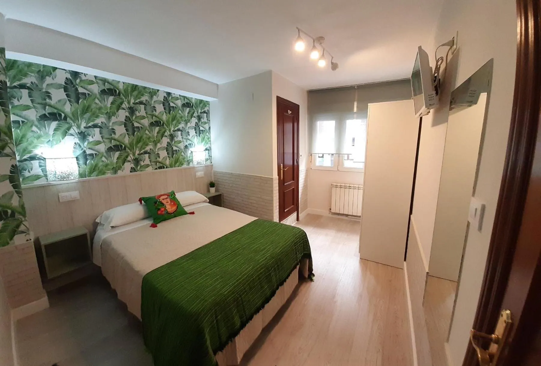 Bedroom, Bed in Hostal Verdemar