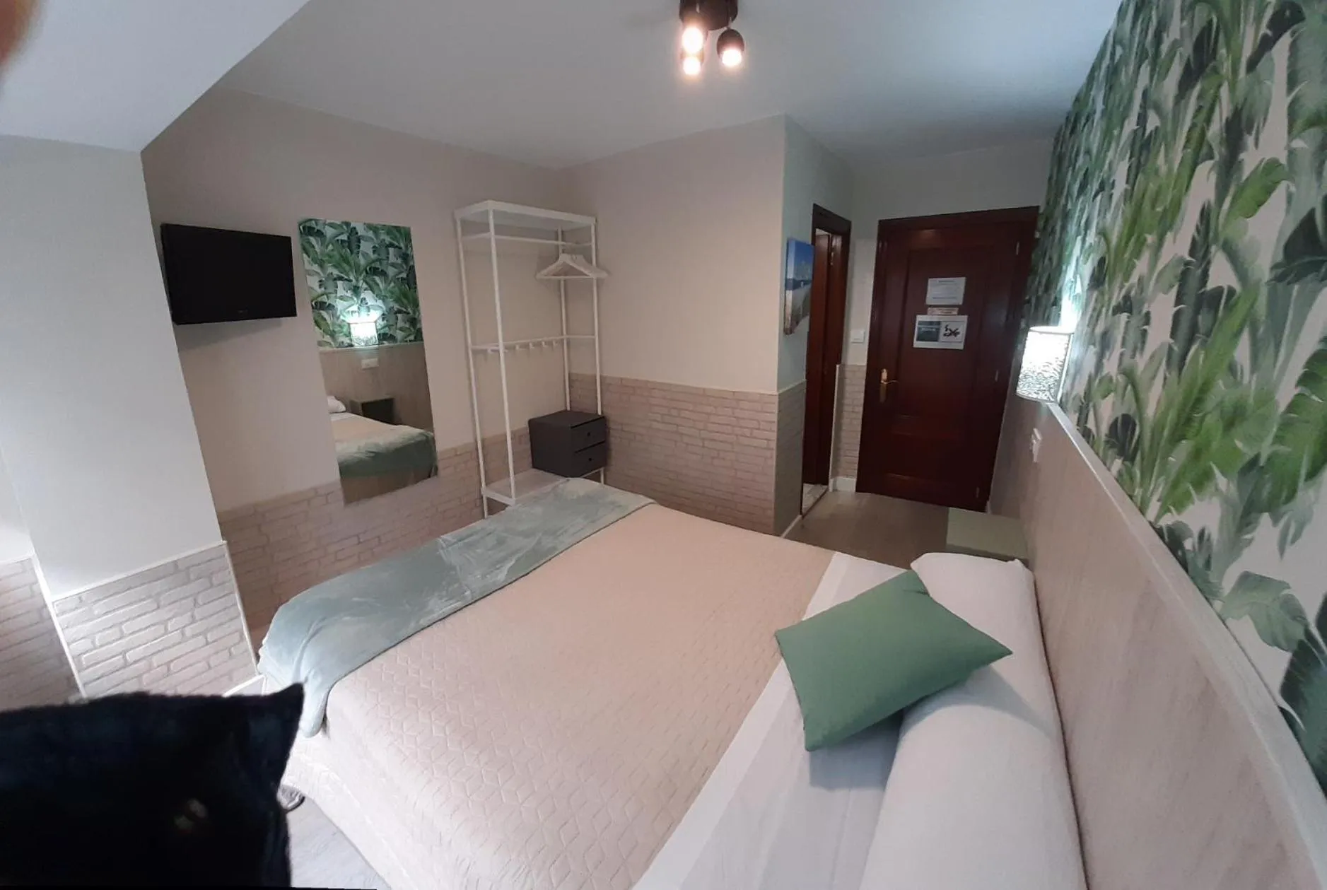 Bed in Hostal Verdemar