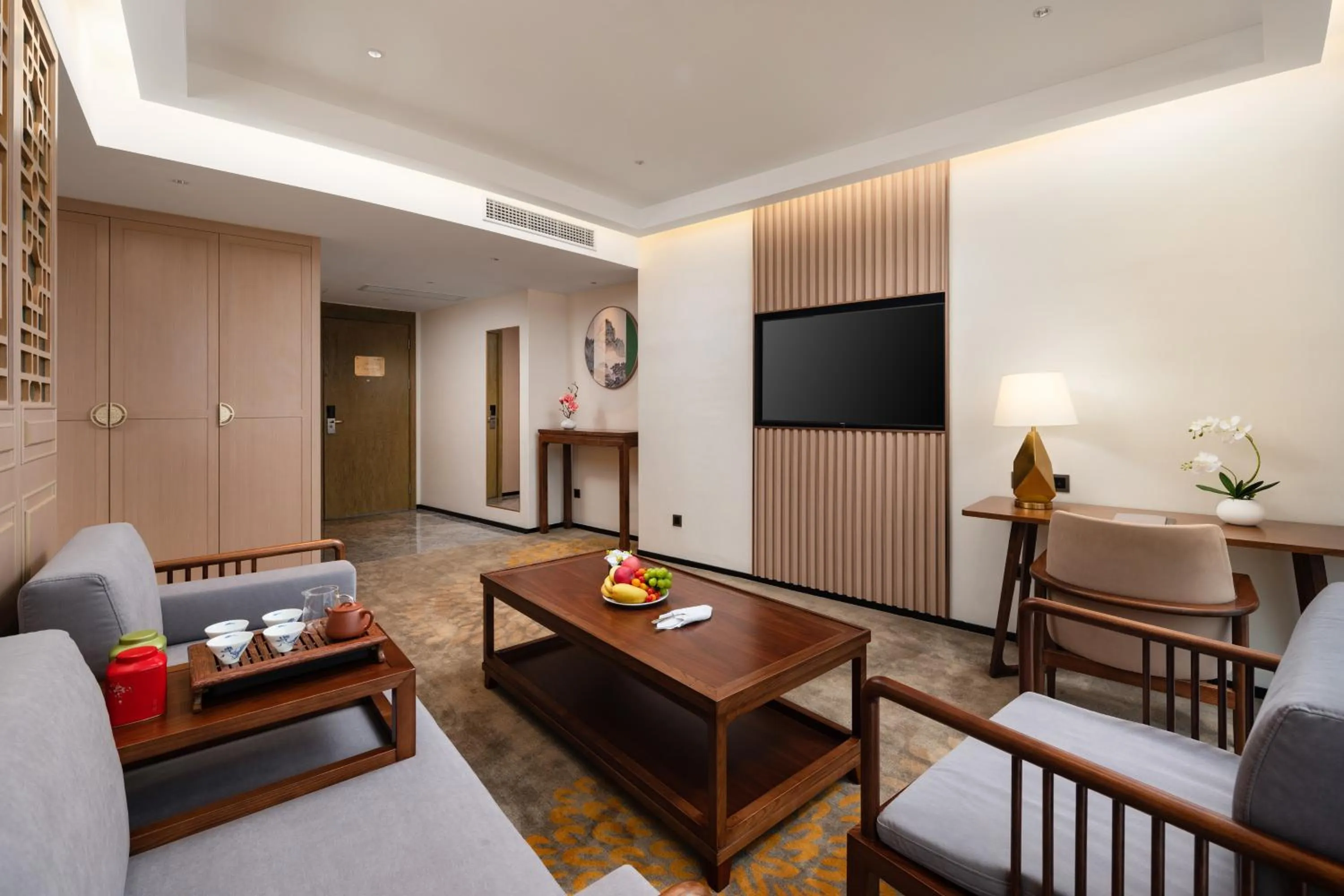 TV and multimedia in Guangzhou Wogo Yuanbao Hotel-Zhujiang New Town