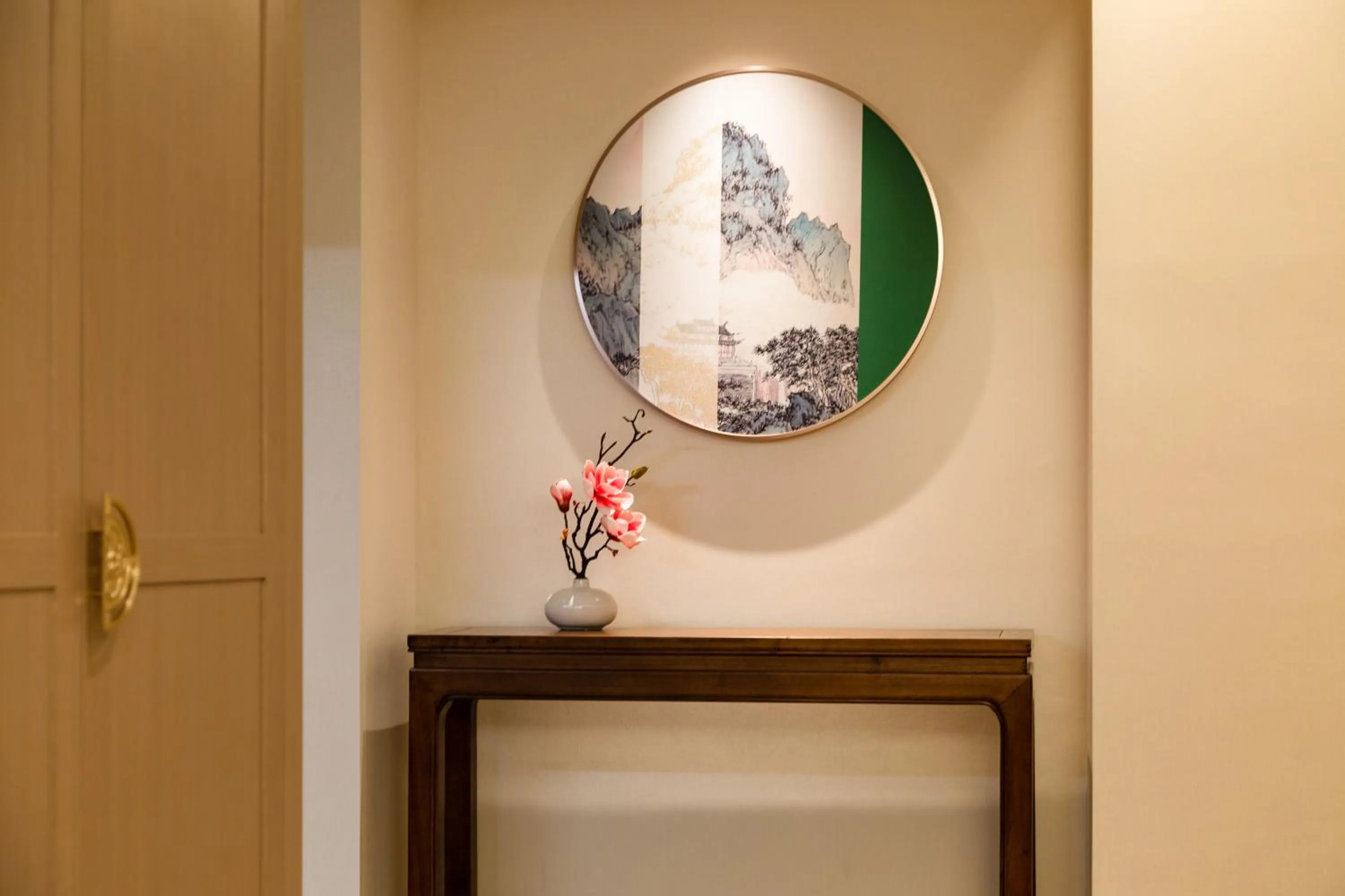 Decorative detail in Guangzhou Wogo Yuanbao Hotel-Zhujiang New Town