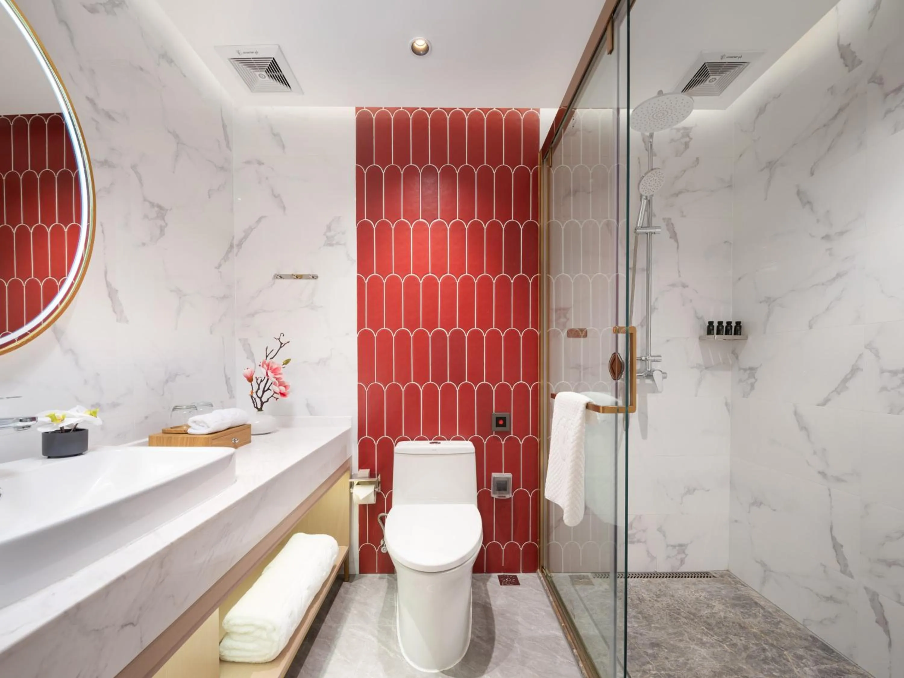 Toilet in Guangzhou Wogo Yuanbao Hotel-Zhujiang New Town