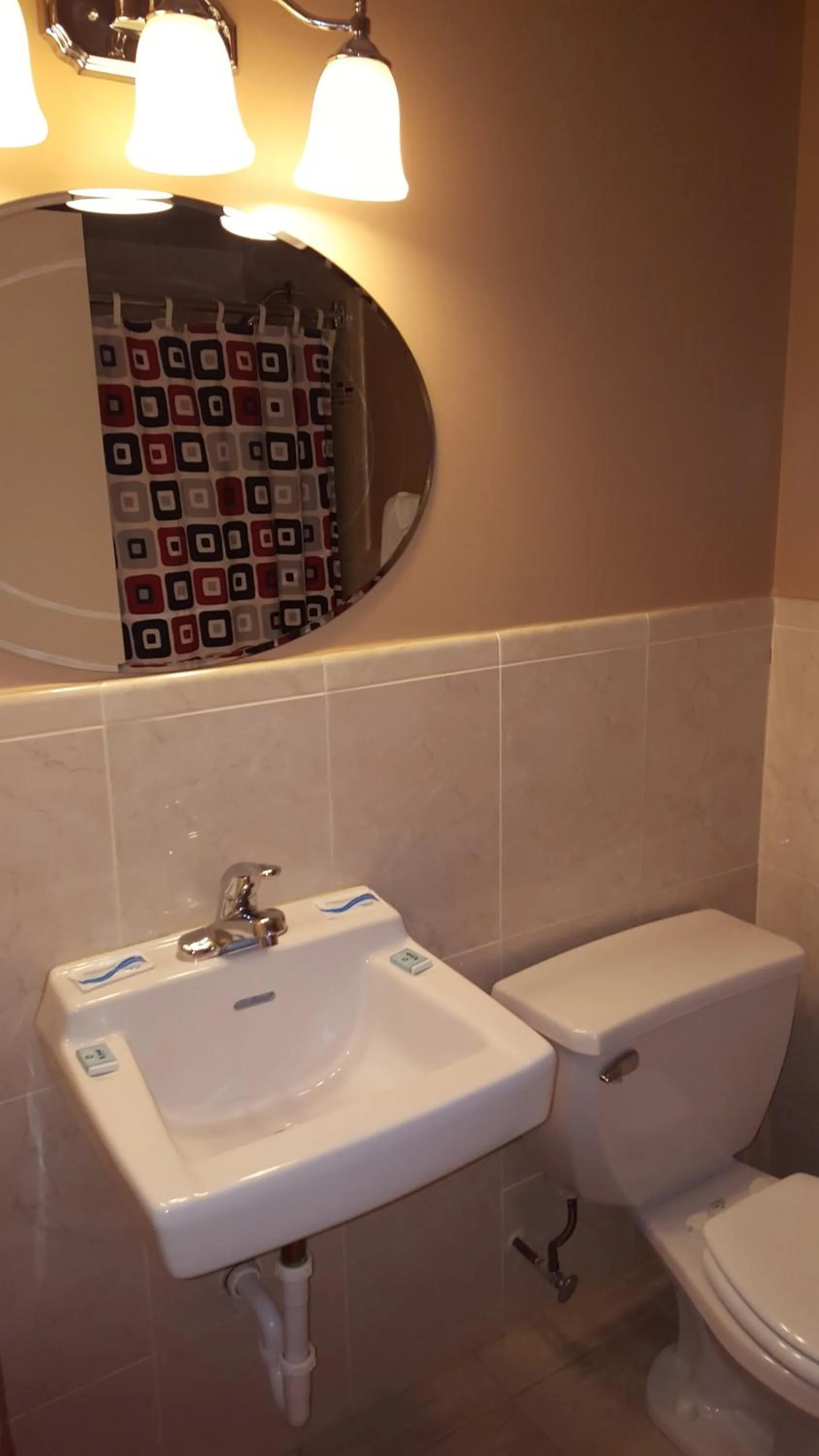 Other in New Relax Inn Bridgeview