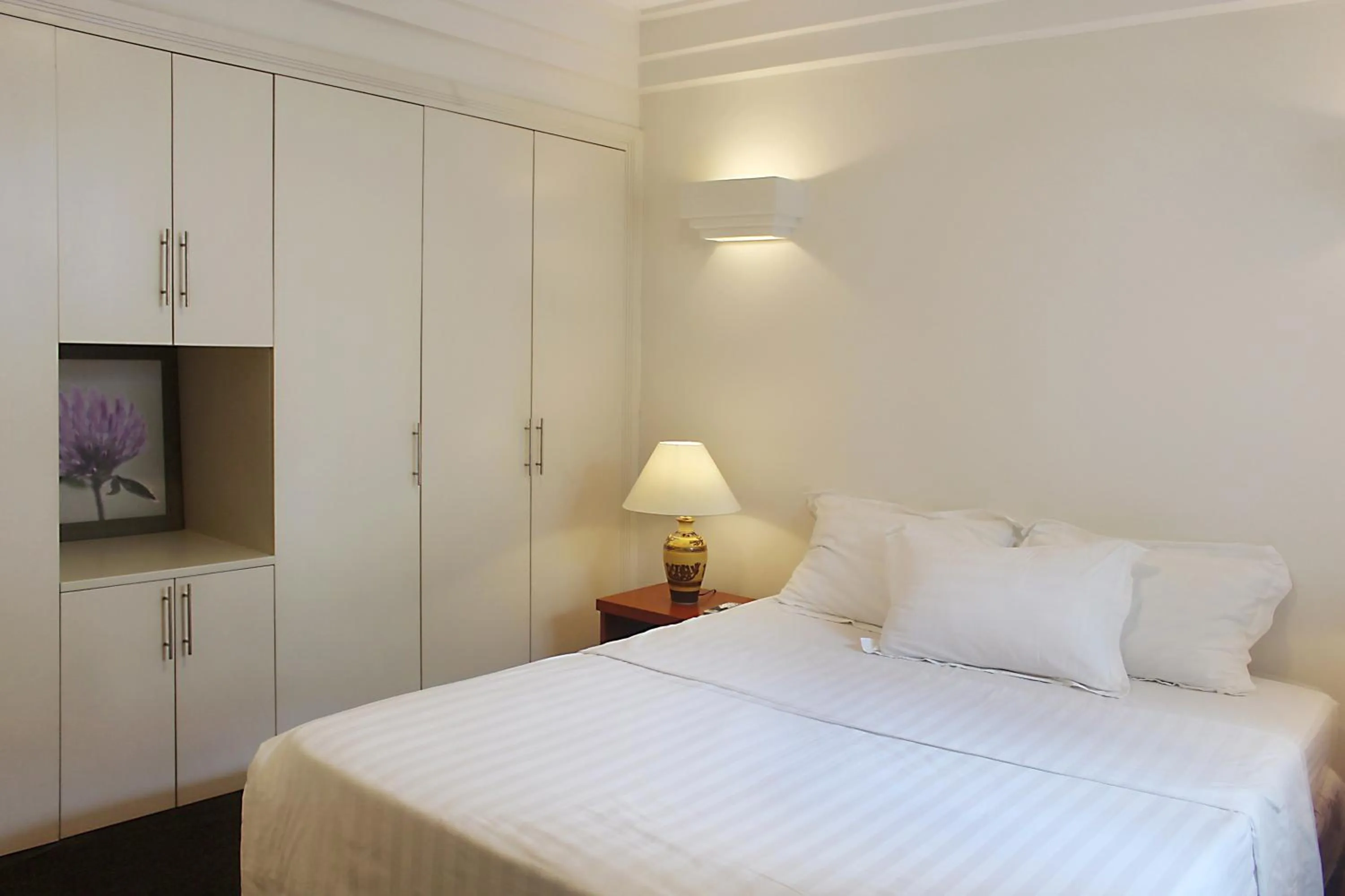 Bed in Downtown Retro Serviced Apartment