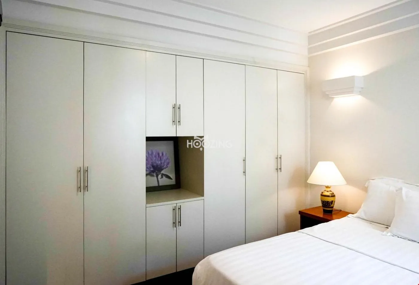 Bed in Downtown Retro Serviced Apartment