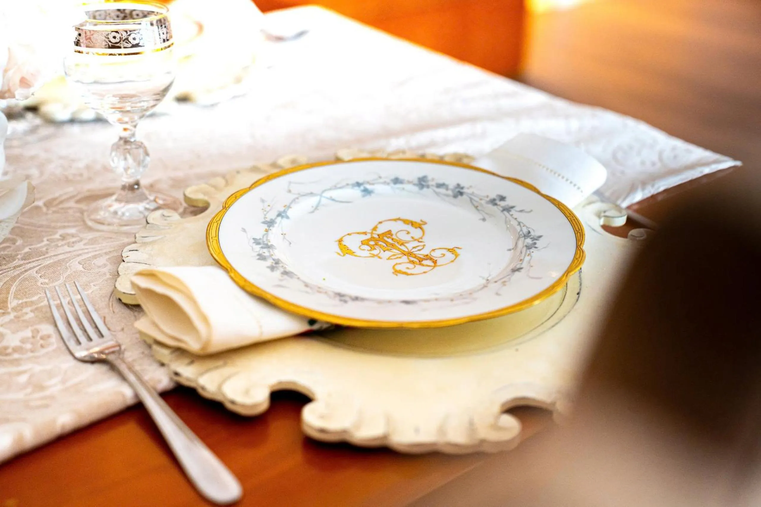 Downtown Retro Serviced Apartment