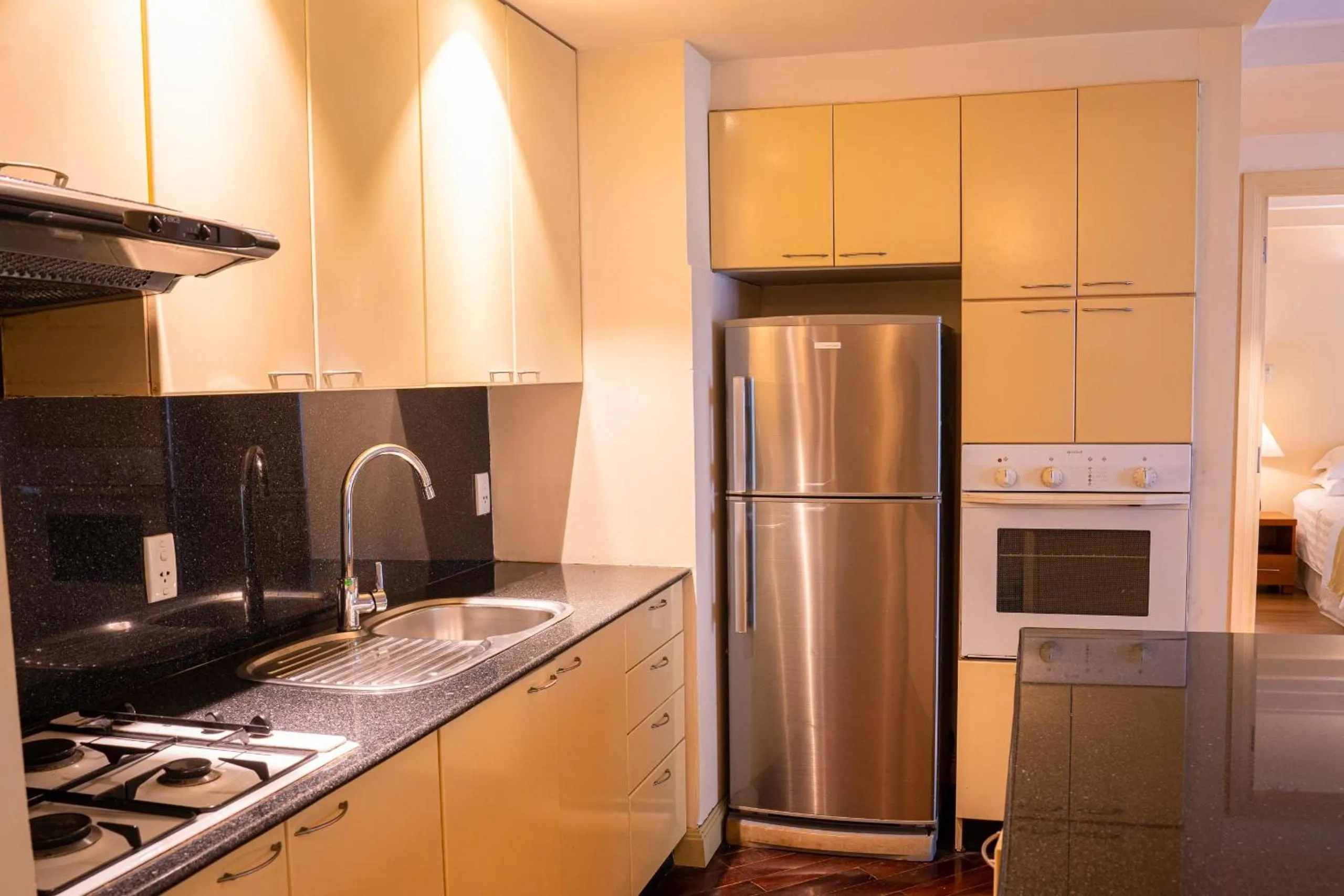 Downtown Retro Serviced Apartment