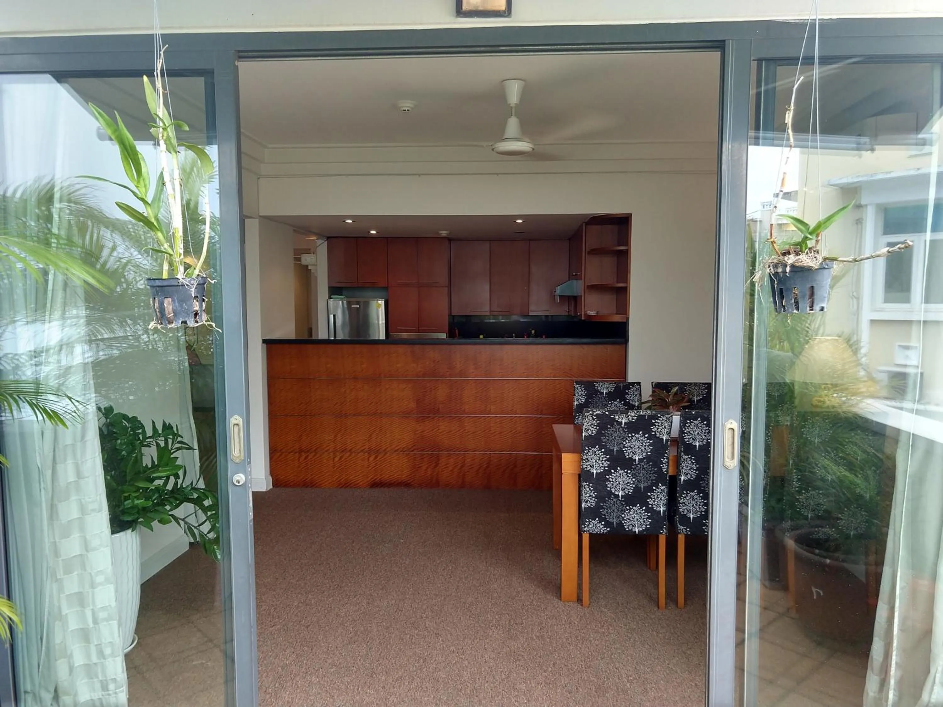 Downtown Retro Serviced Apartment