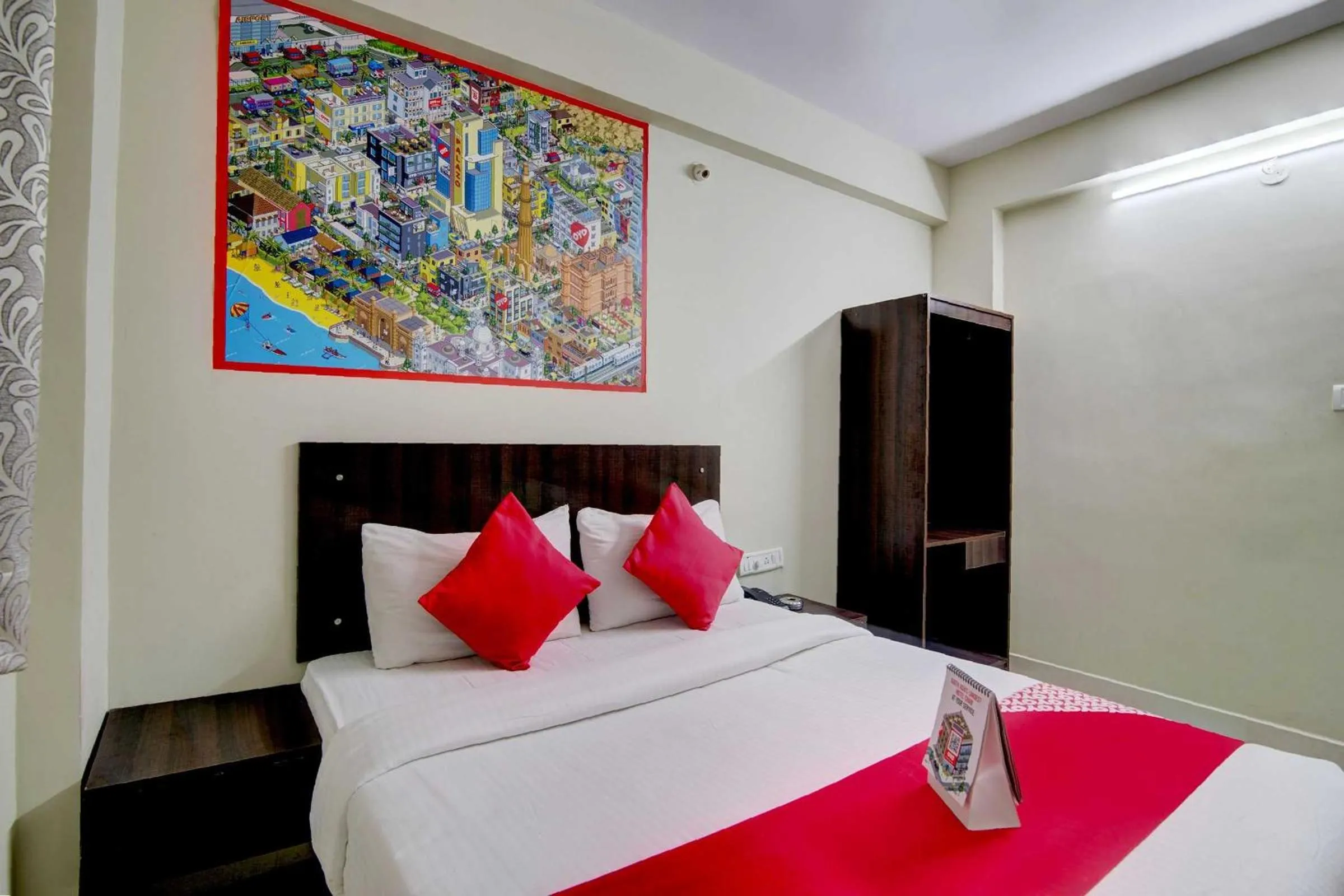 Bedroom in Hotel O Varcity Plaza