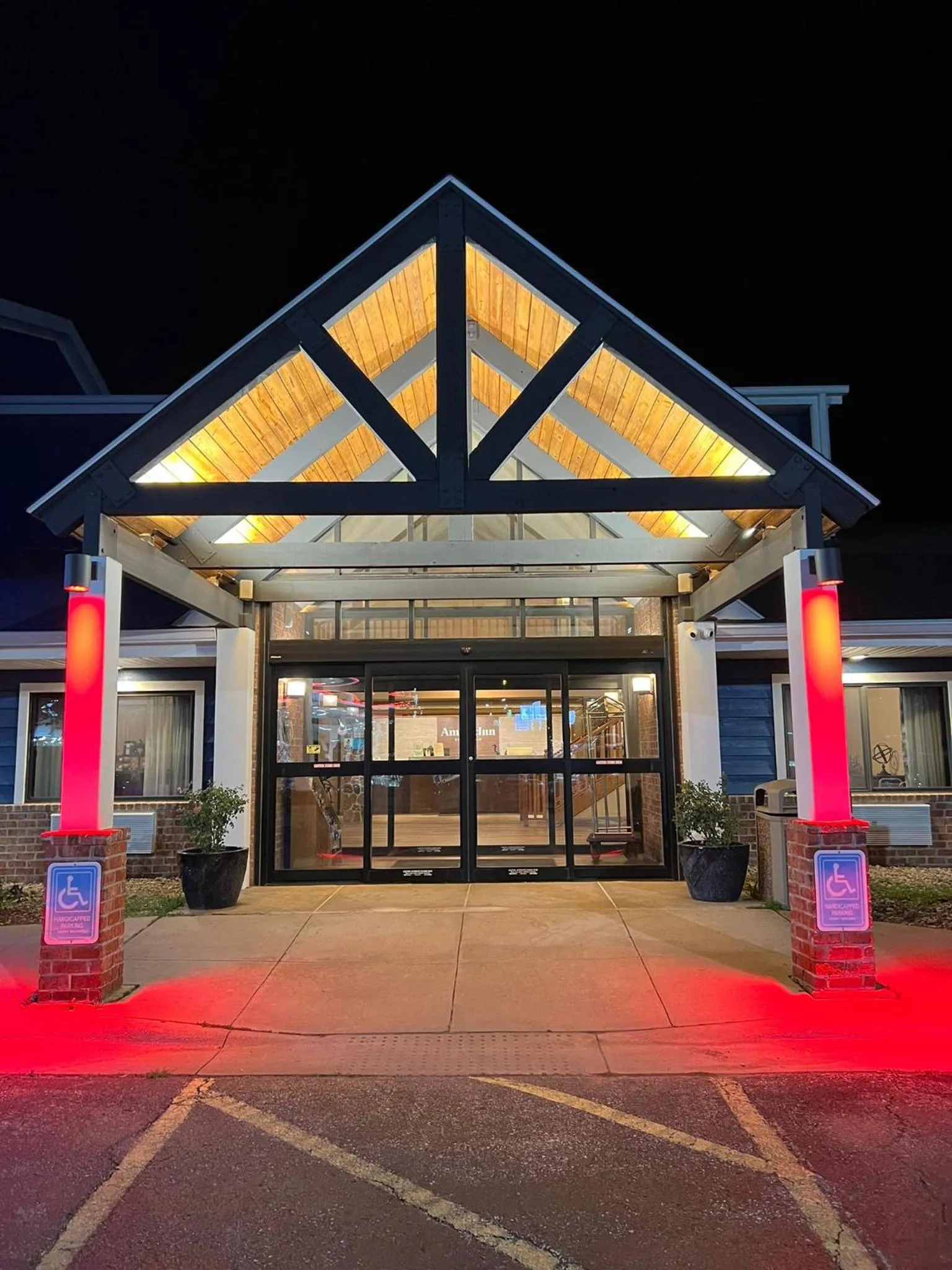 AmericInn by Wyndham Kearney