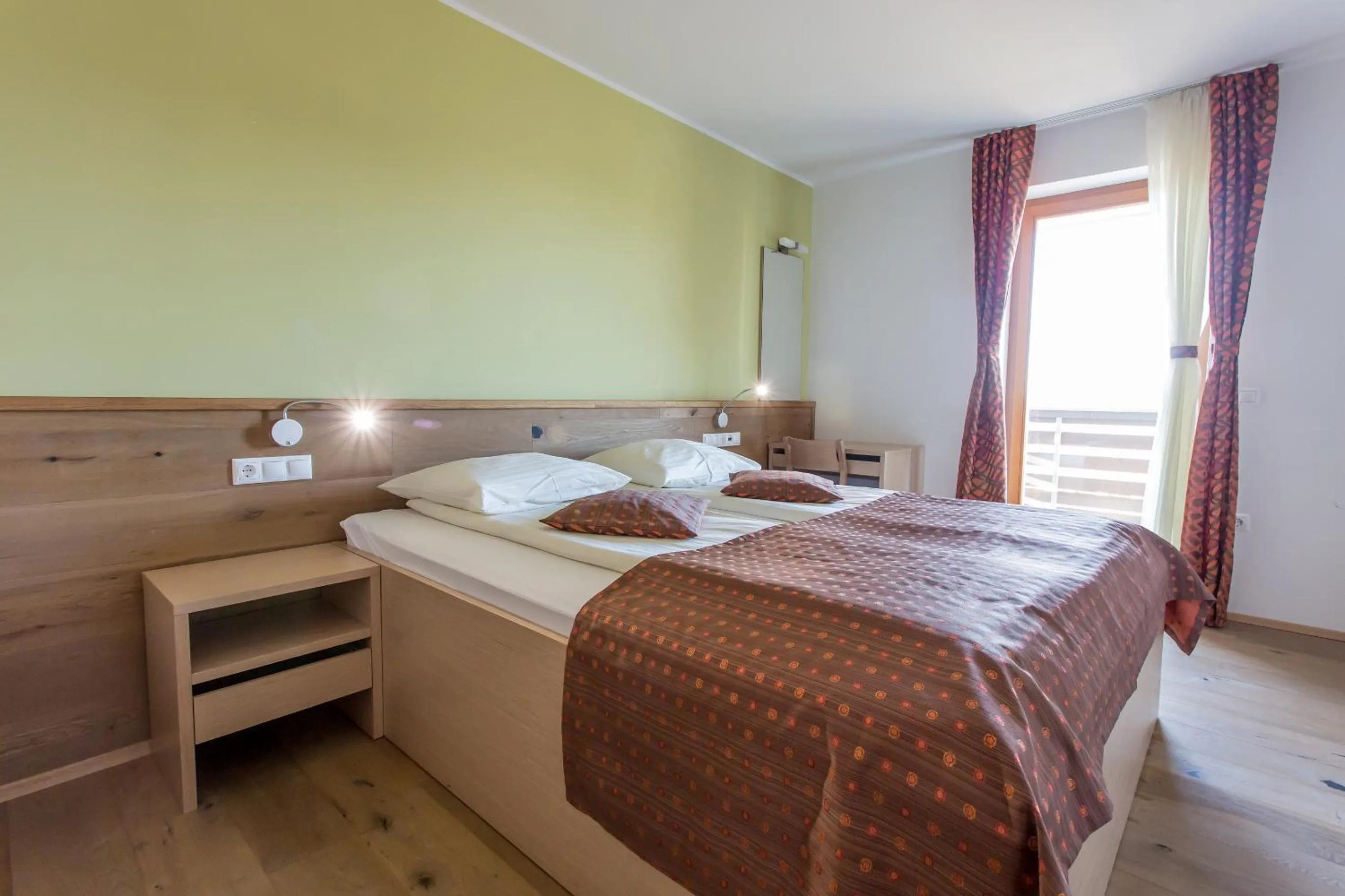 Bed in Lake Peak Apartments, Ribniško Pohorje