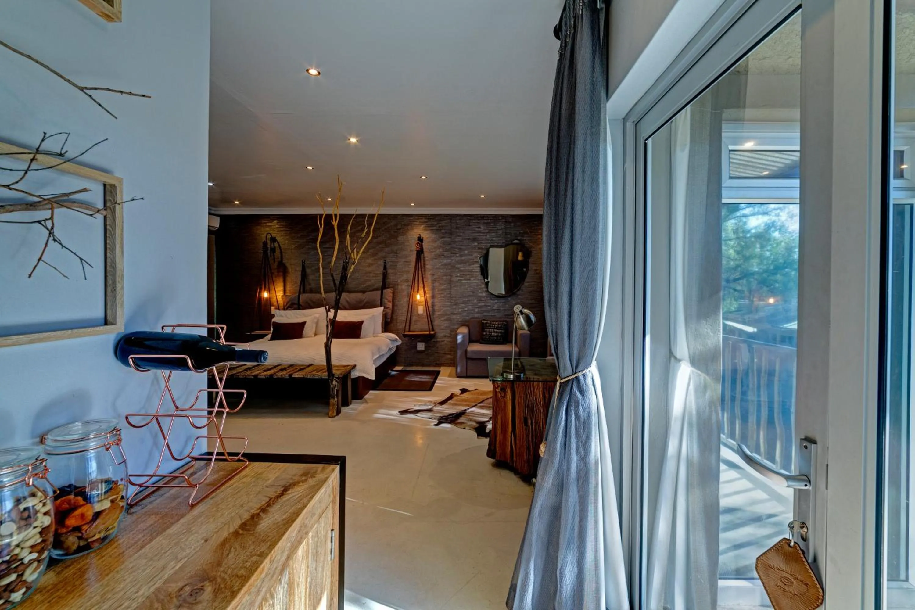 Bedroom in Na’ankusê @ Utopia