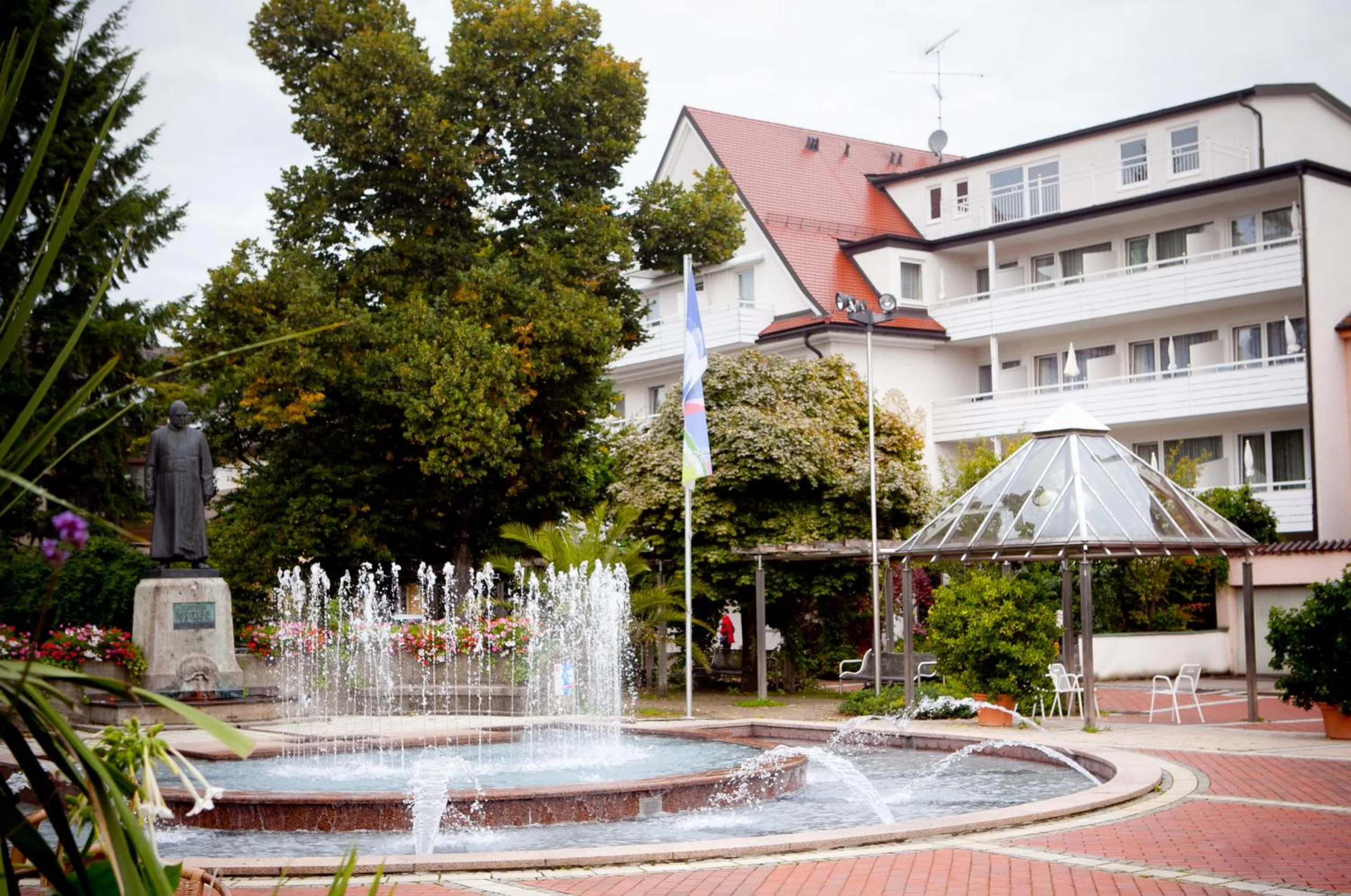 Facade/entrance in Kurhotel Roswitha