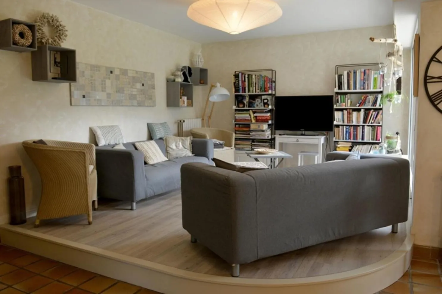 Living room in Ailes et Iles