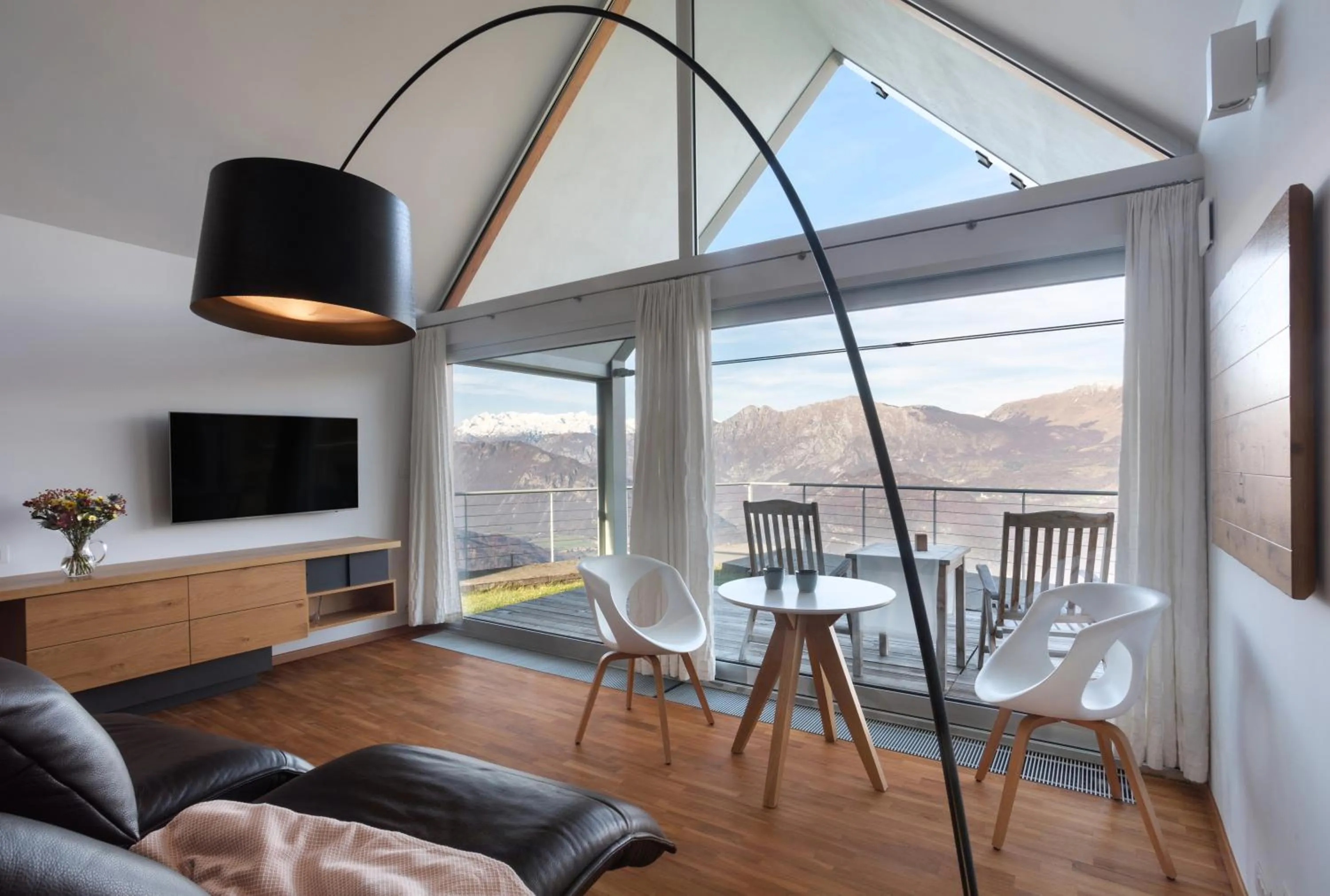 Living room in Nebesa Chalets