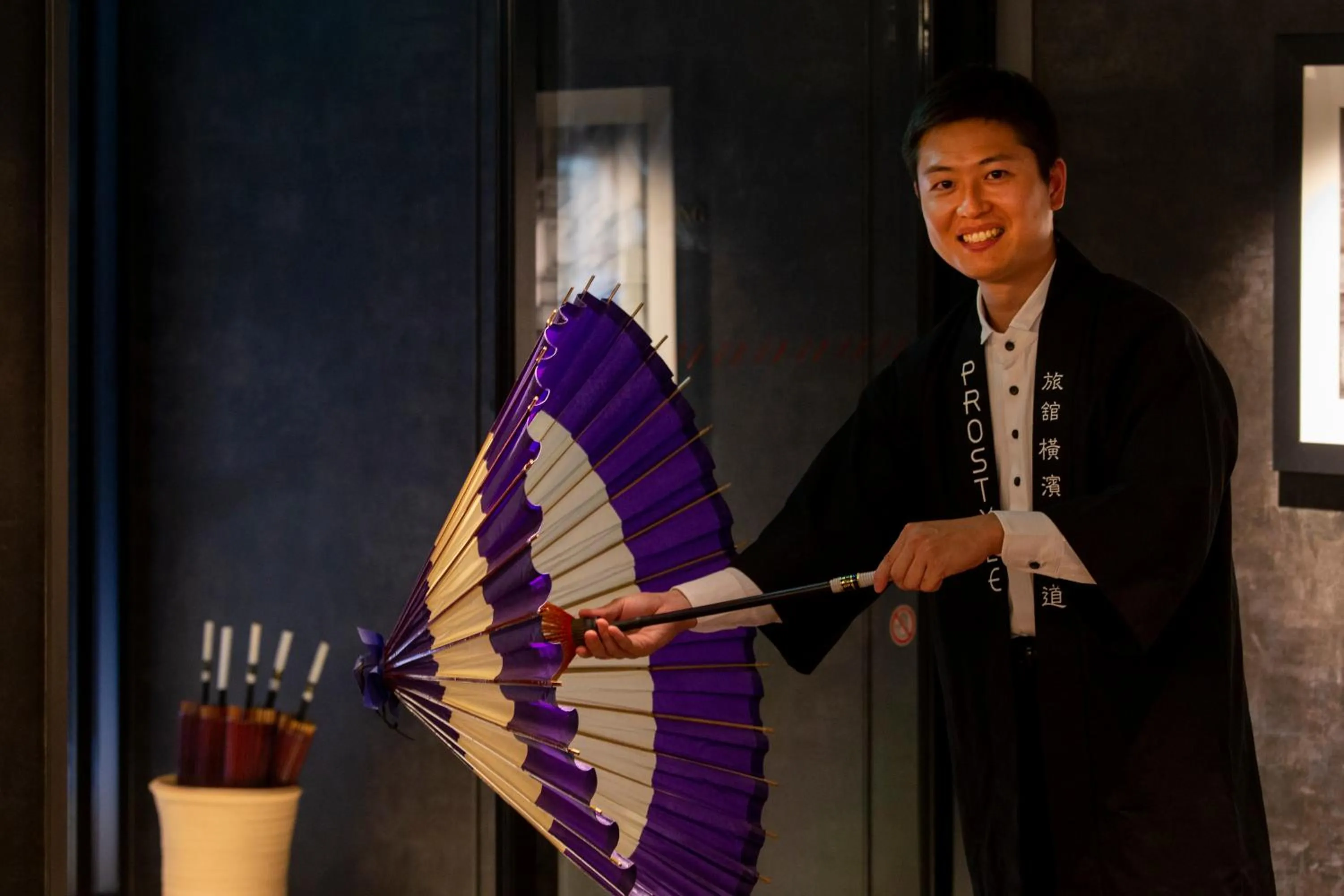 Staff in PROSTYLE Ryokan Yokohama Bashamichi