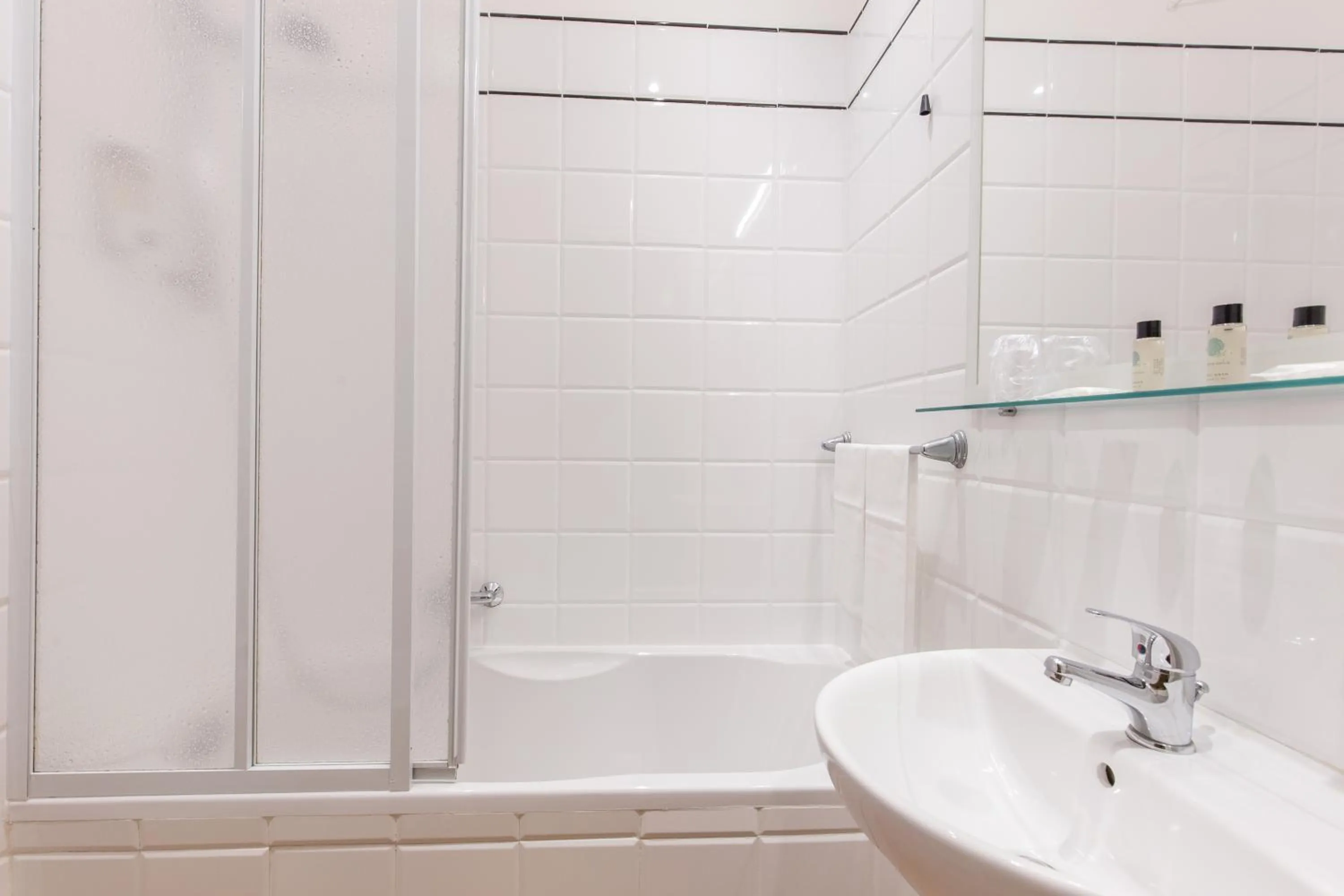 Bathroom in Hotel Trastevere