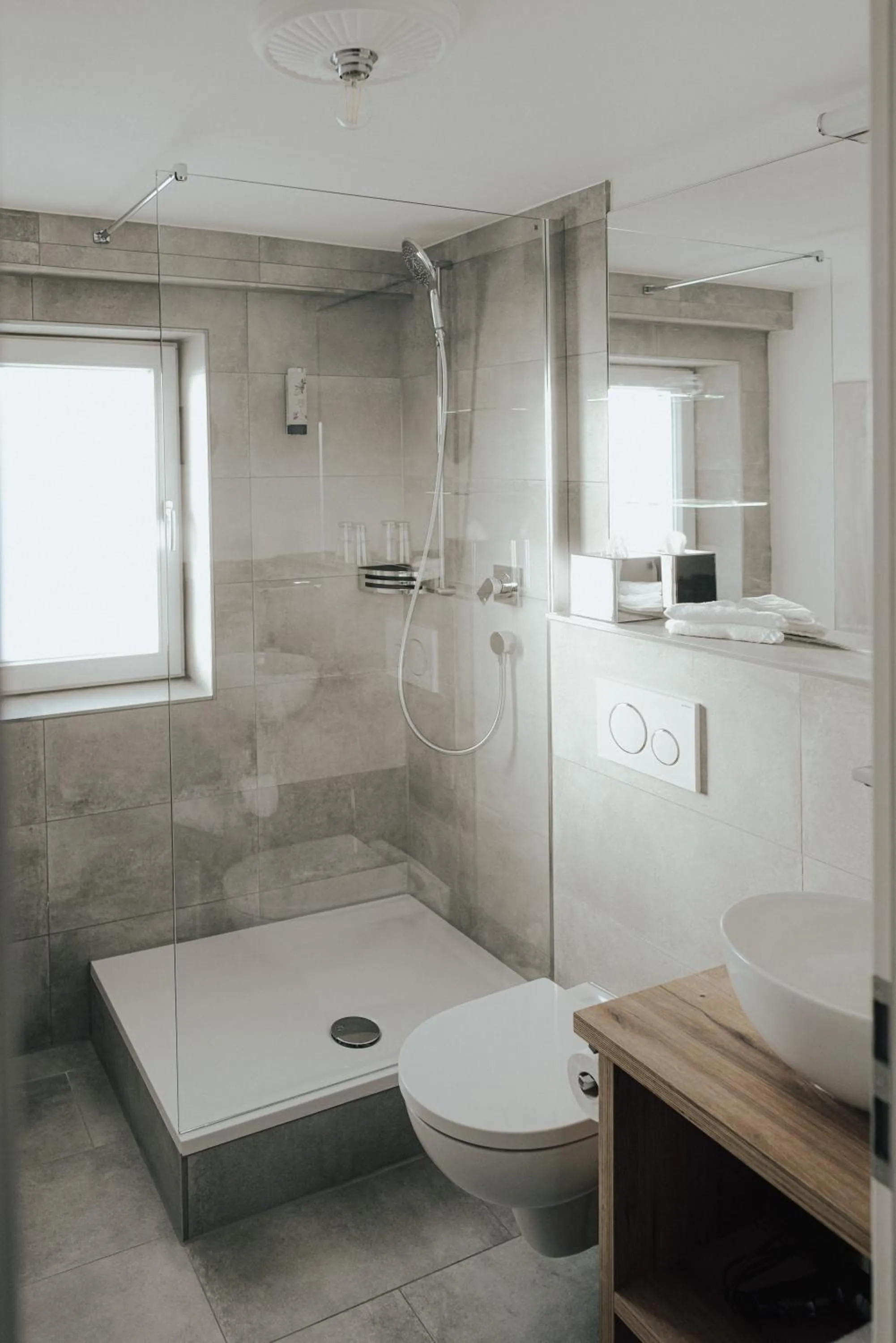 Bathroom in Hotel zur Sonne