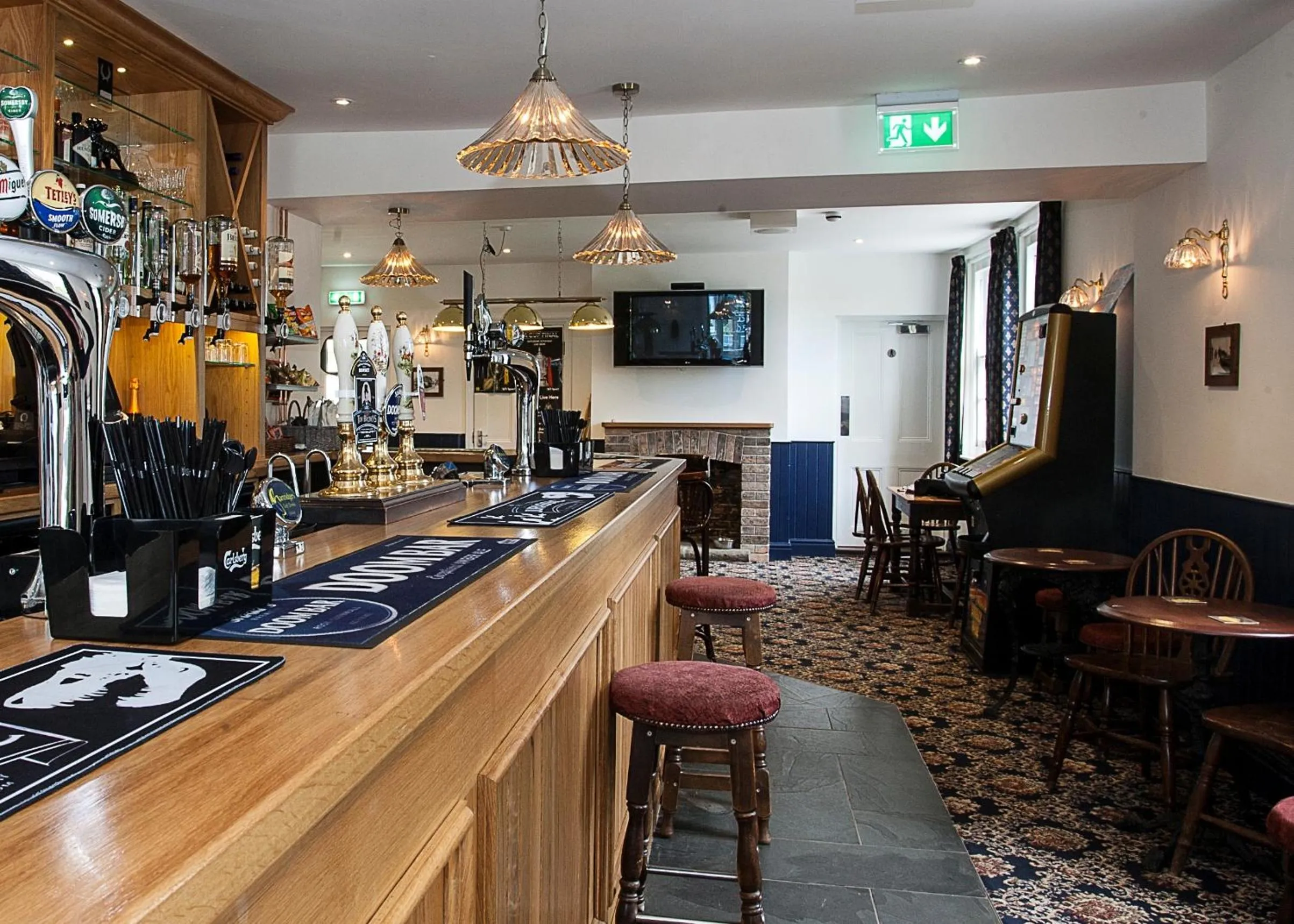 Lounge or bar in The Black Dog Inn