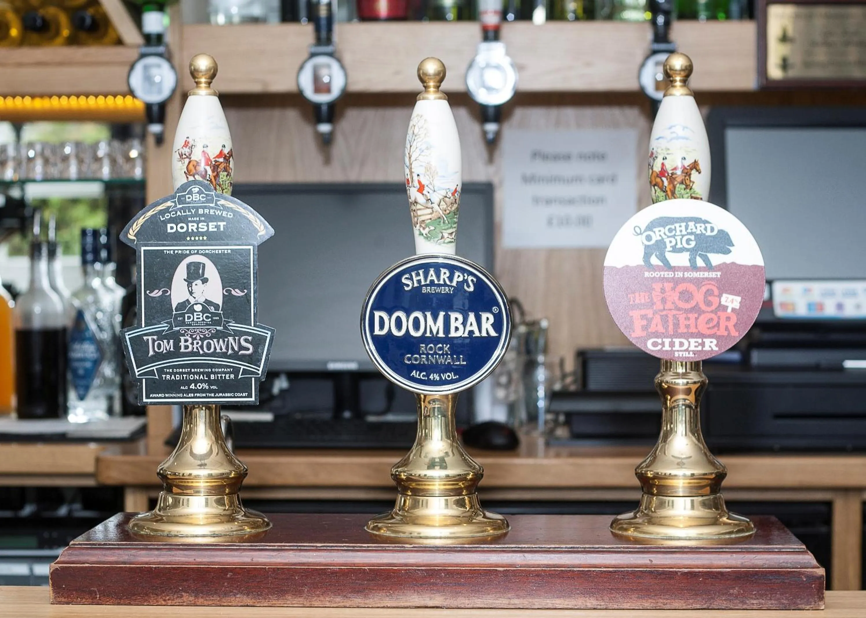 Lounge or bar in The Black Dog Inn