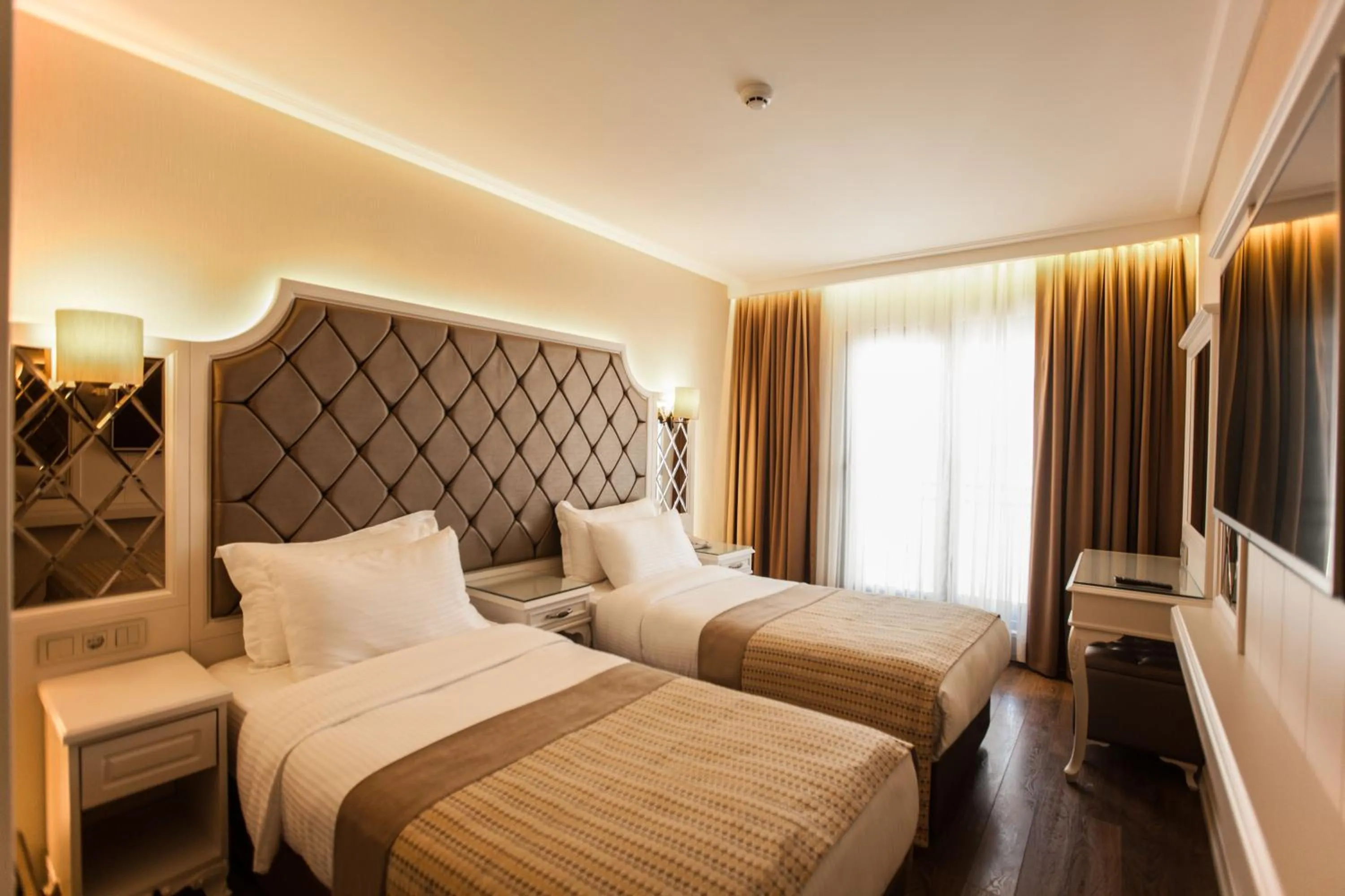 Bed in Miss Istanbul Hotel