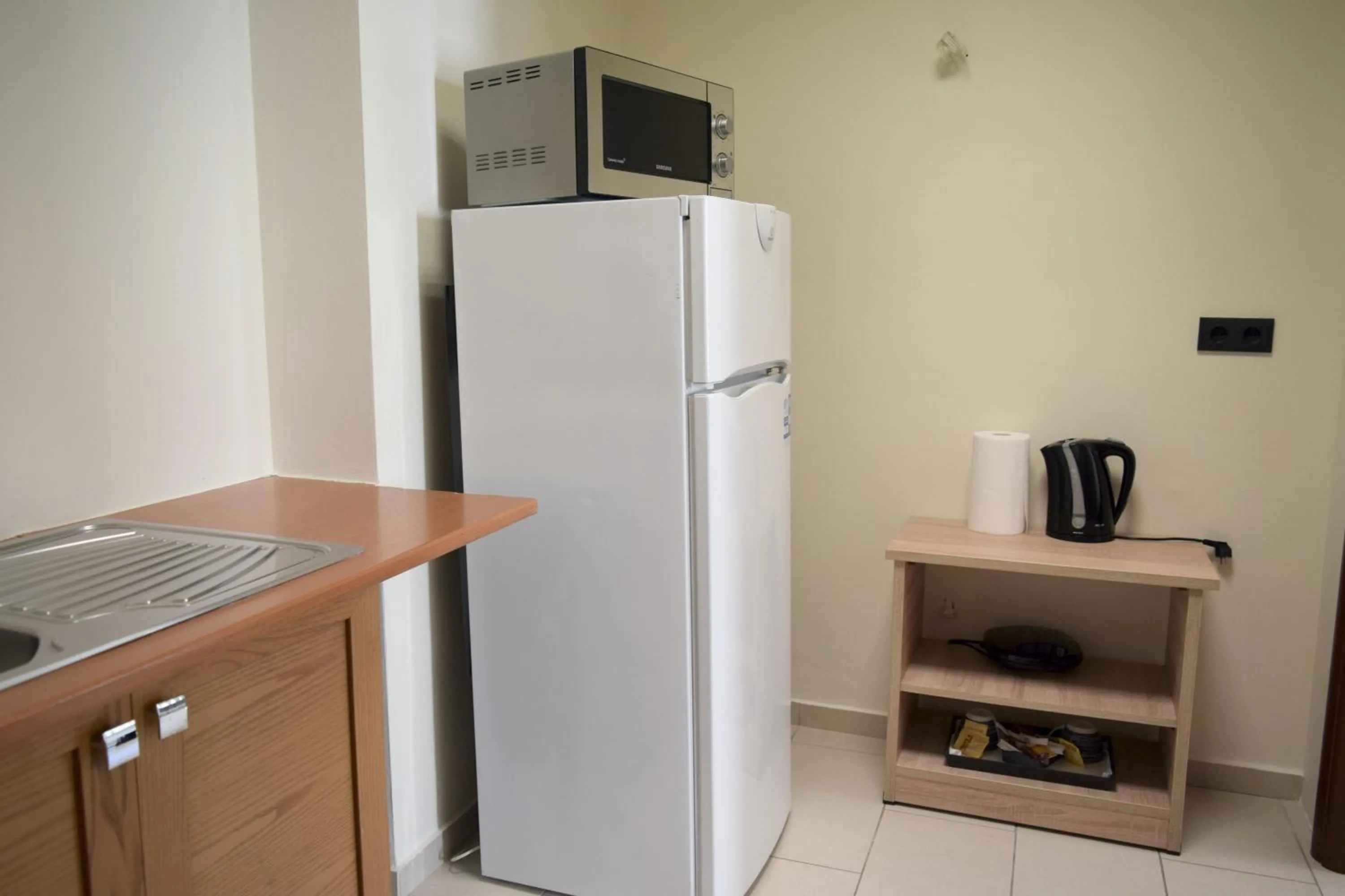 Kitchen or kitchenette in Athenian Central Apartments