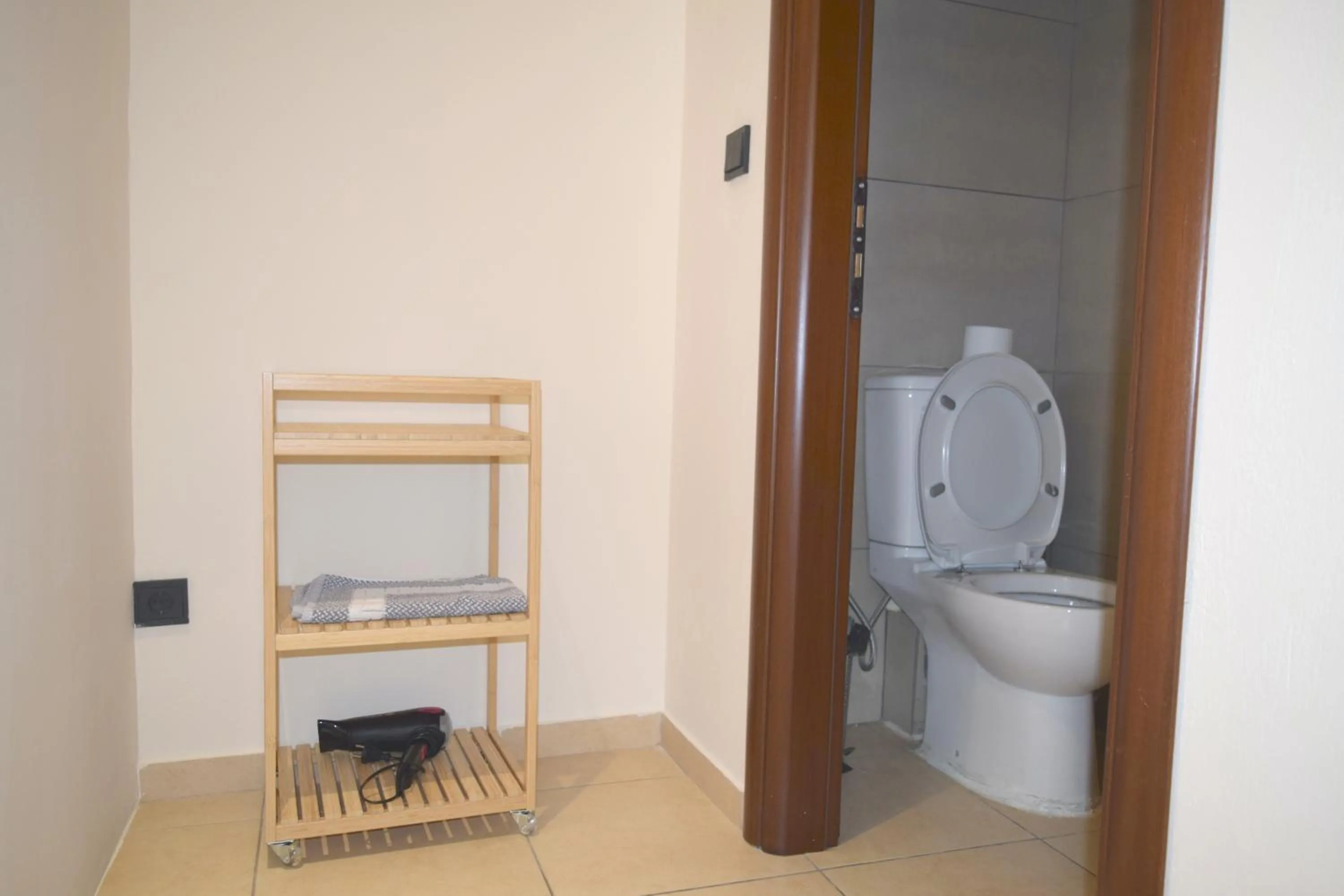 Bathroom in Athenian Central Apartments