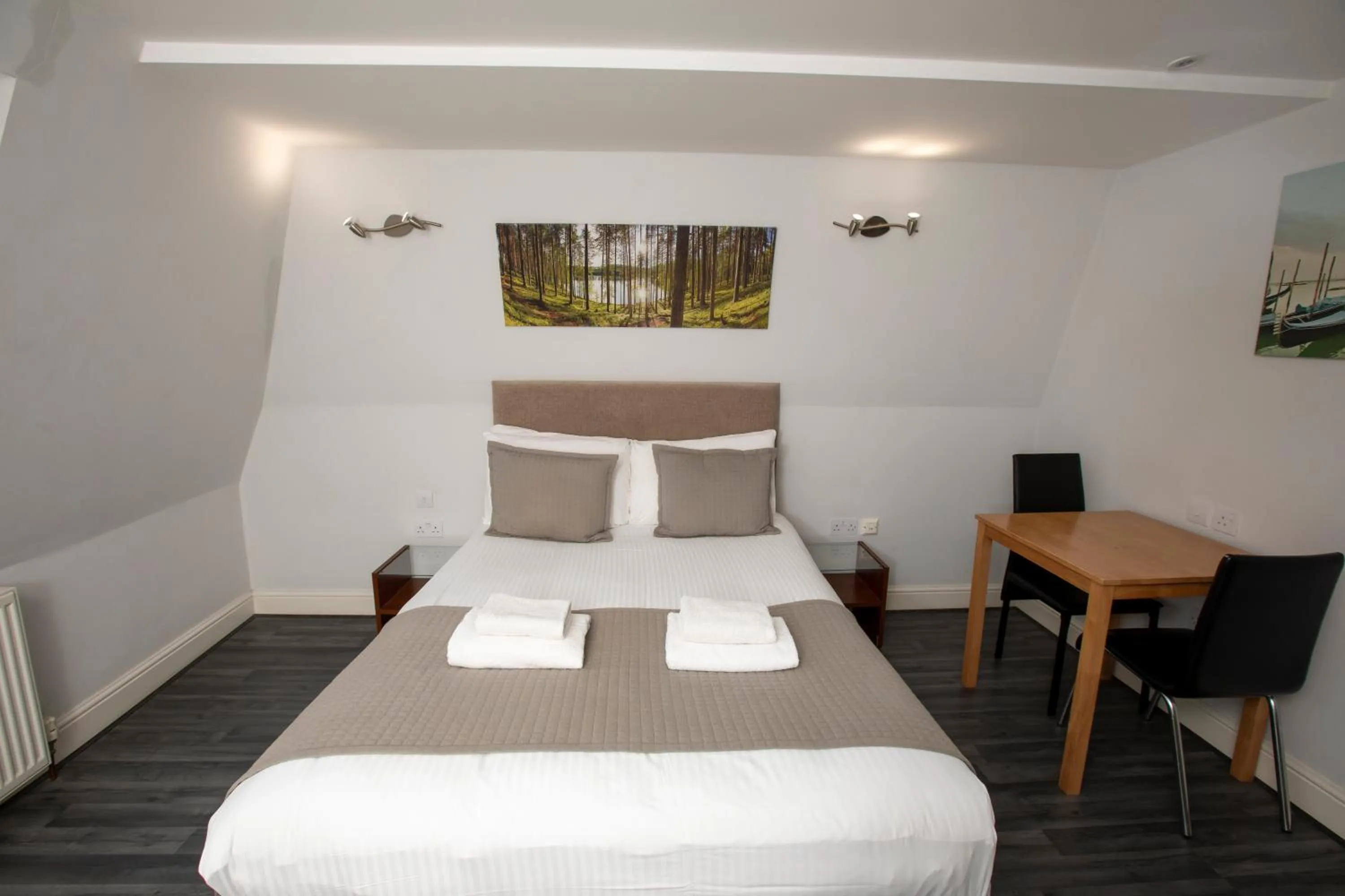 Bedroom, Bed in W6 Hotel