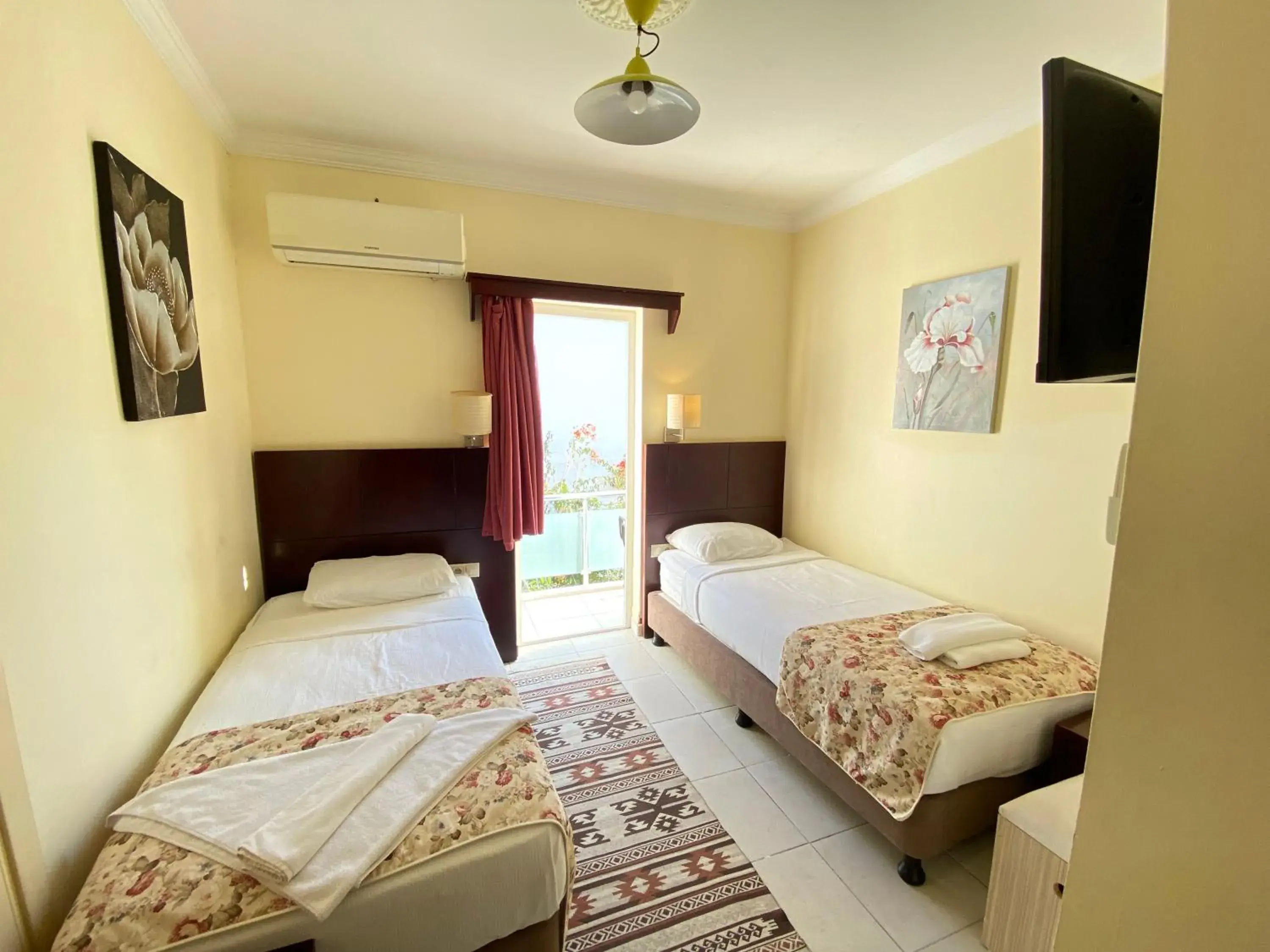 Deluxe Double or Twin Room in Sevin Hotel Pension Deluxe Double or Twin Room in Sevin Hotel Pension