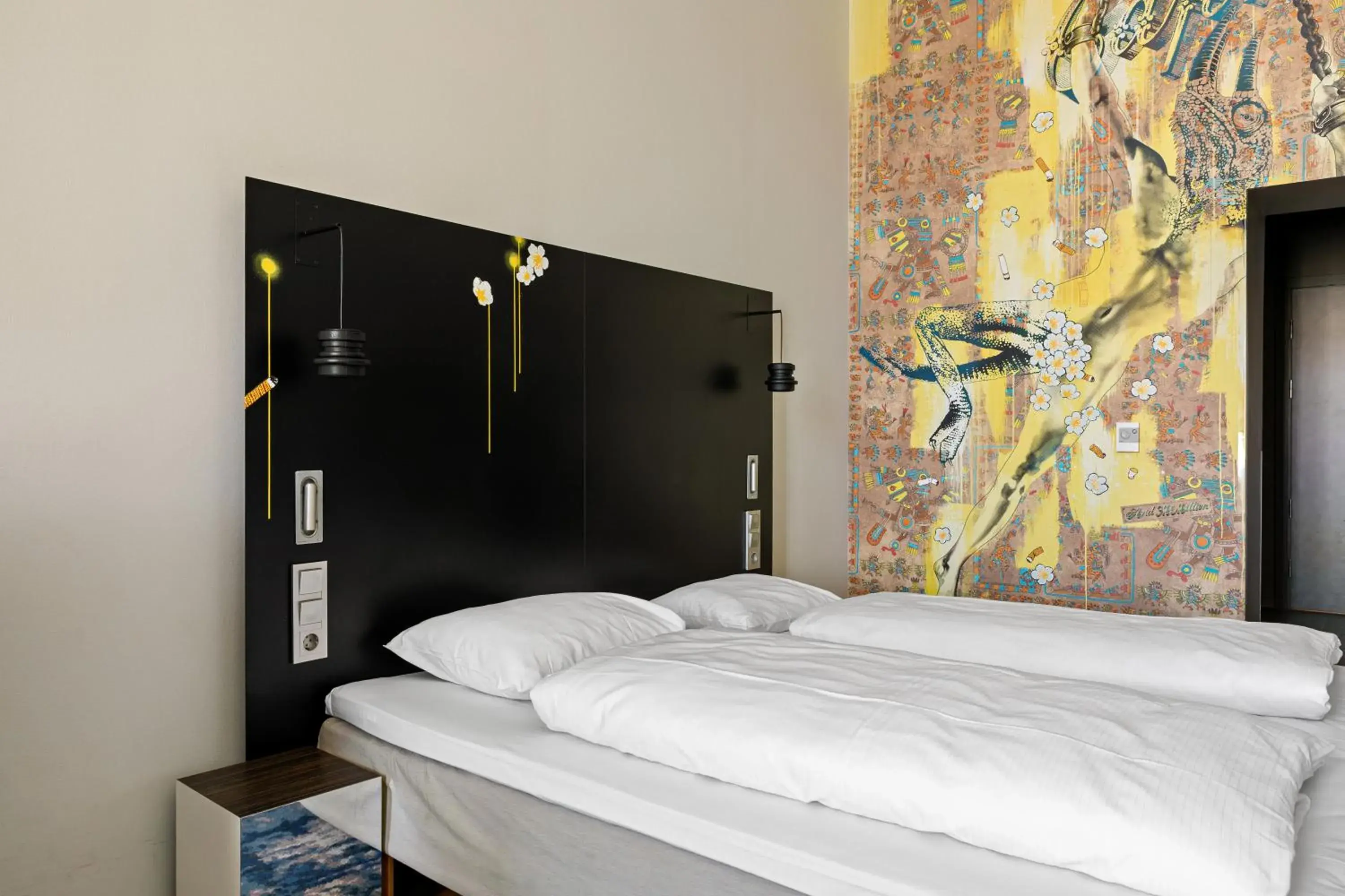 Superior Double or Twin Room in Comfort Hotel Grand Central Superior Double or Twin Room in Comfort Hotel Grand Central