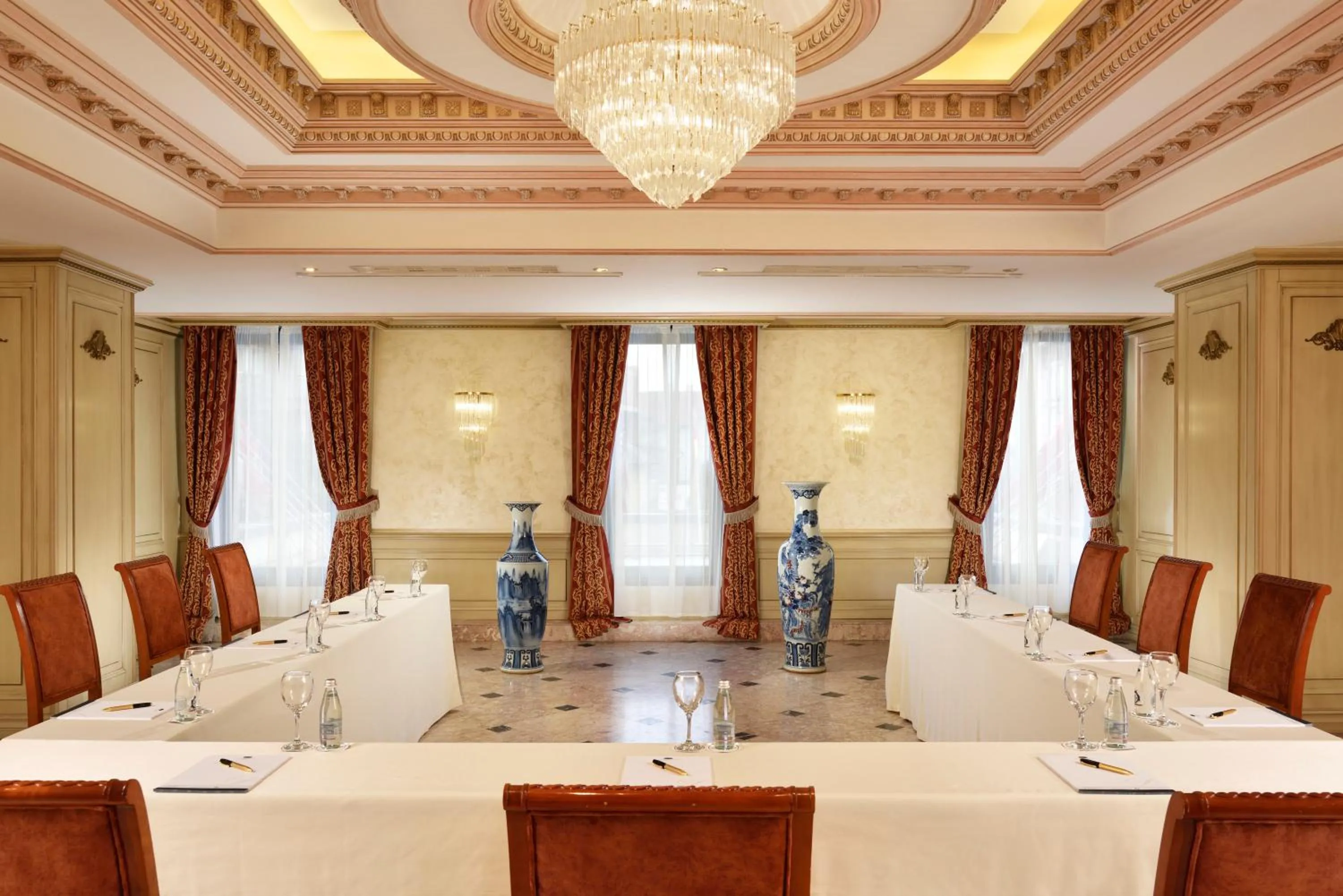 Meeting/conference room in Swiss Diamond Hotel Prishtina