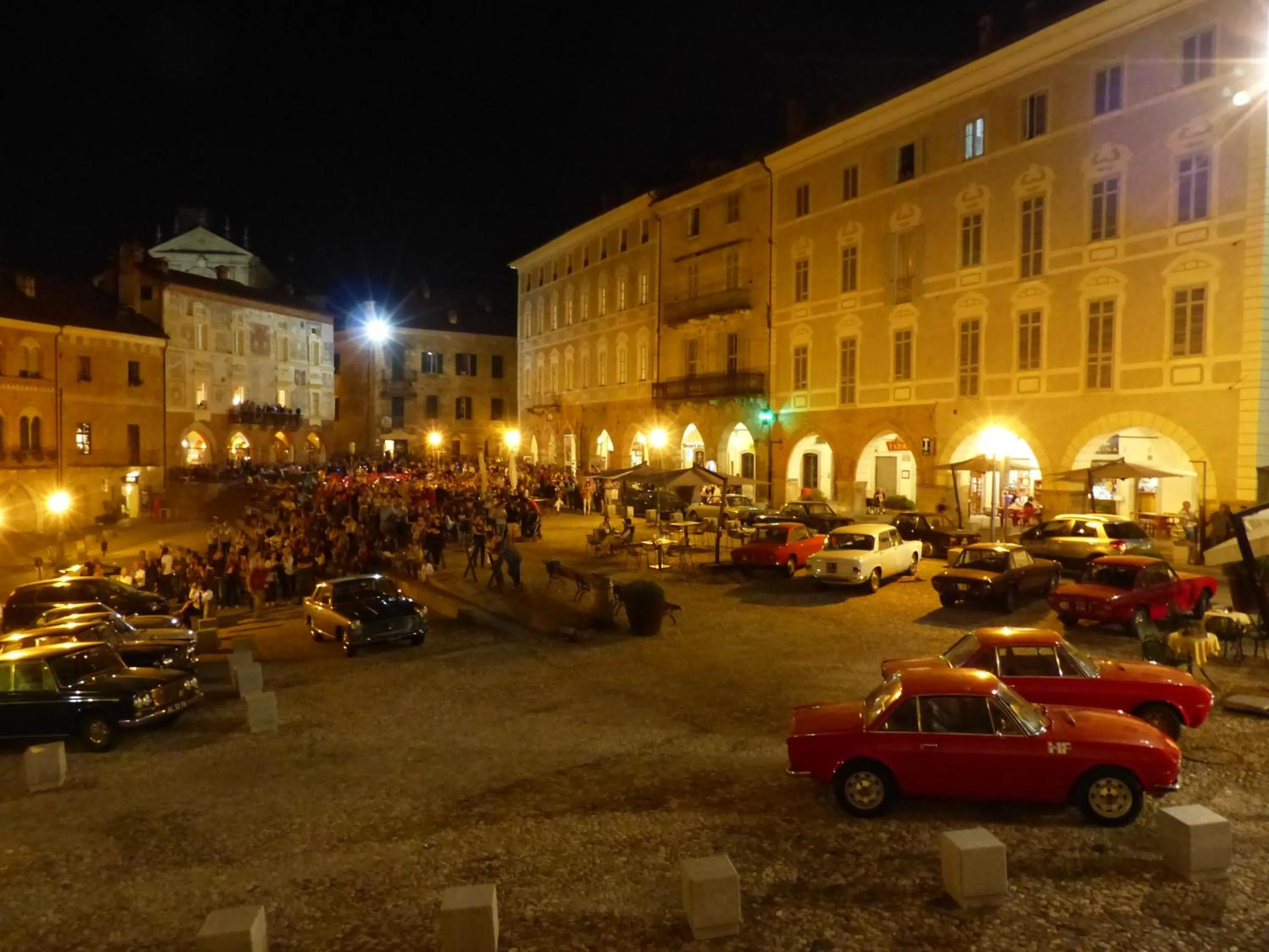 Night in Antico Palazzo