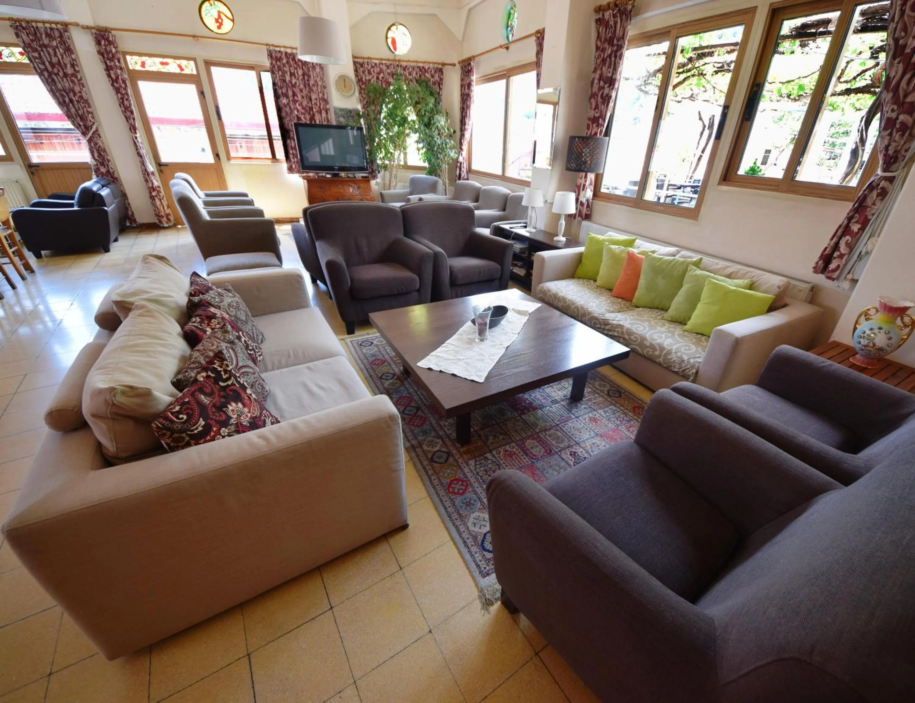 Seating area in Christys Palace Hotel