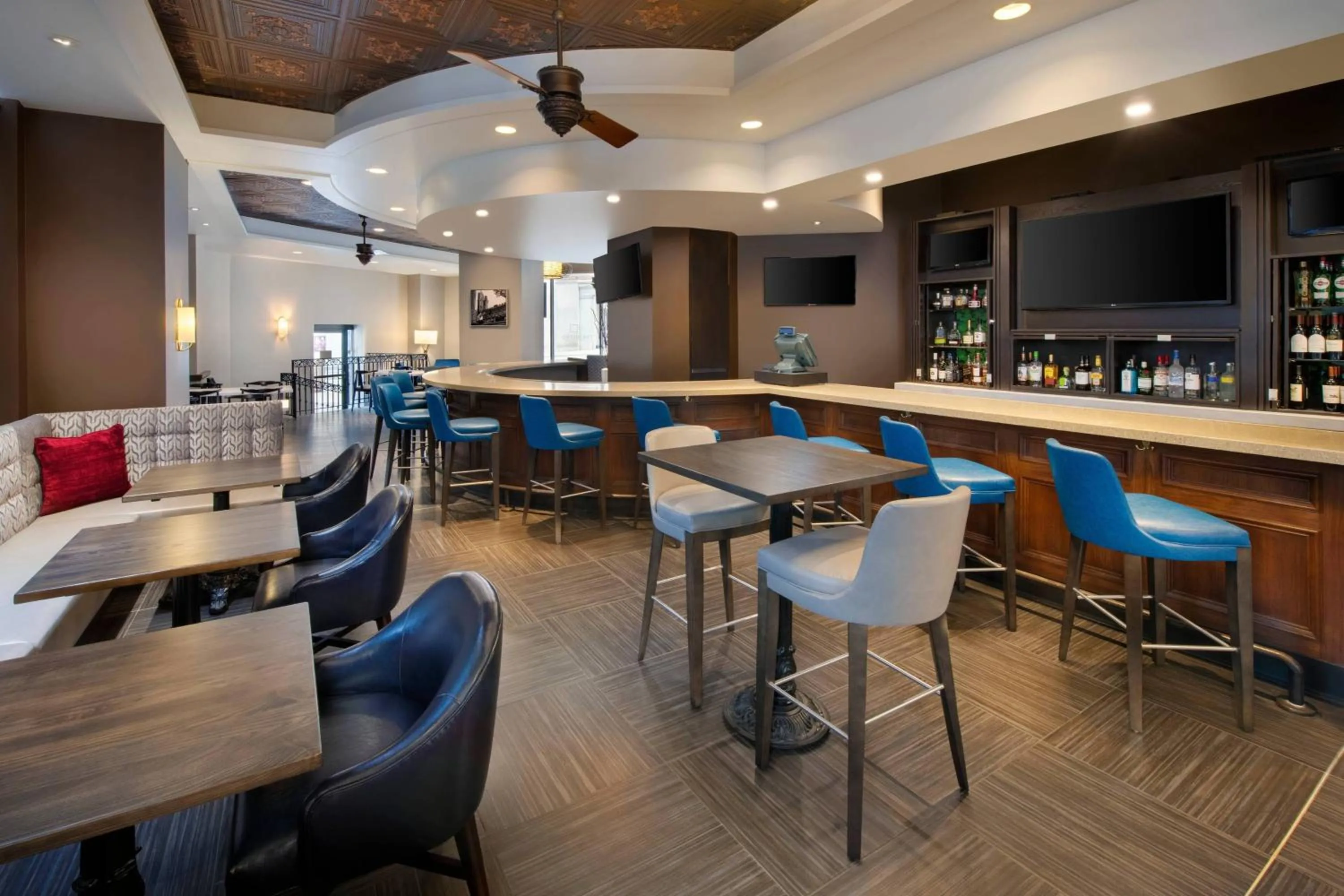 Lounge or bar in Courtyard by Marriott Atlanta Downtown