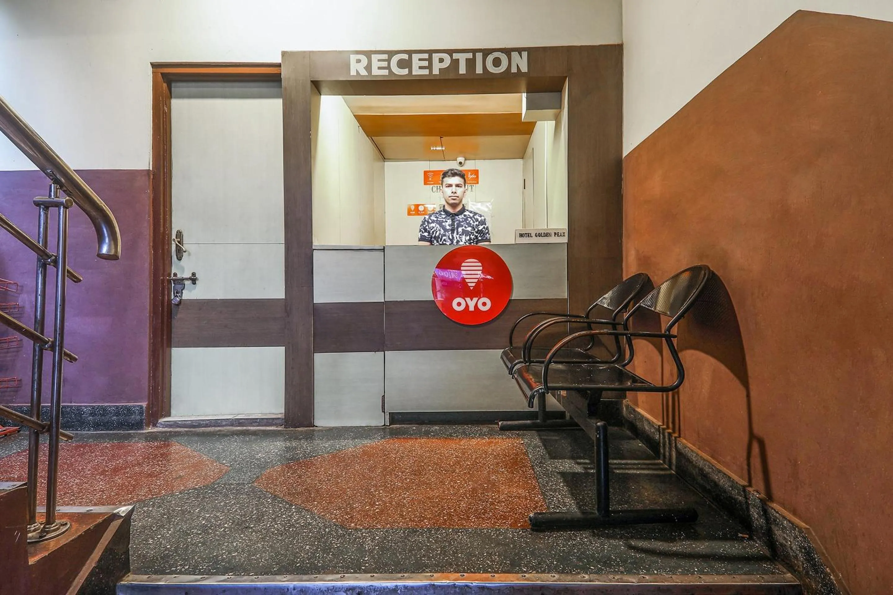 Lobby or reception in Hotel O Golden Peak