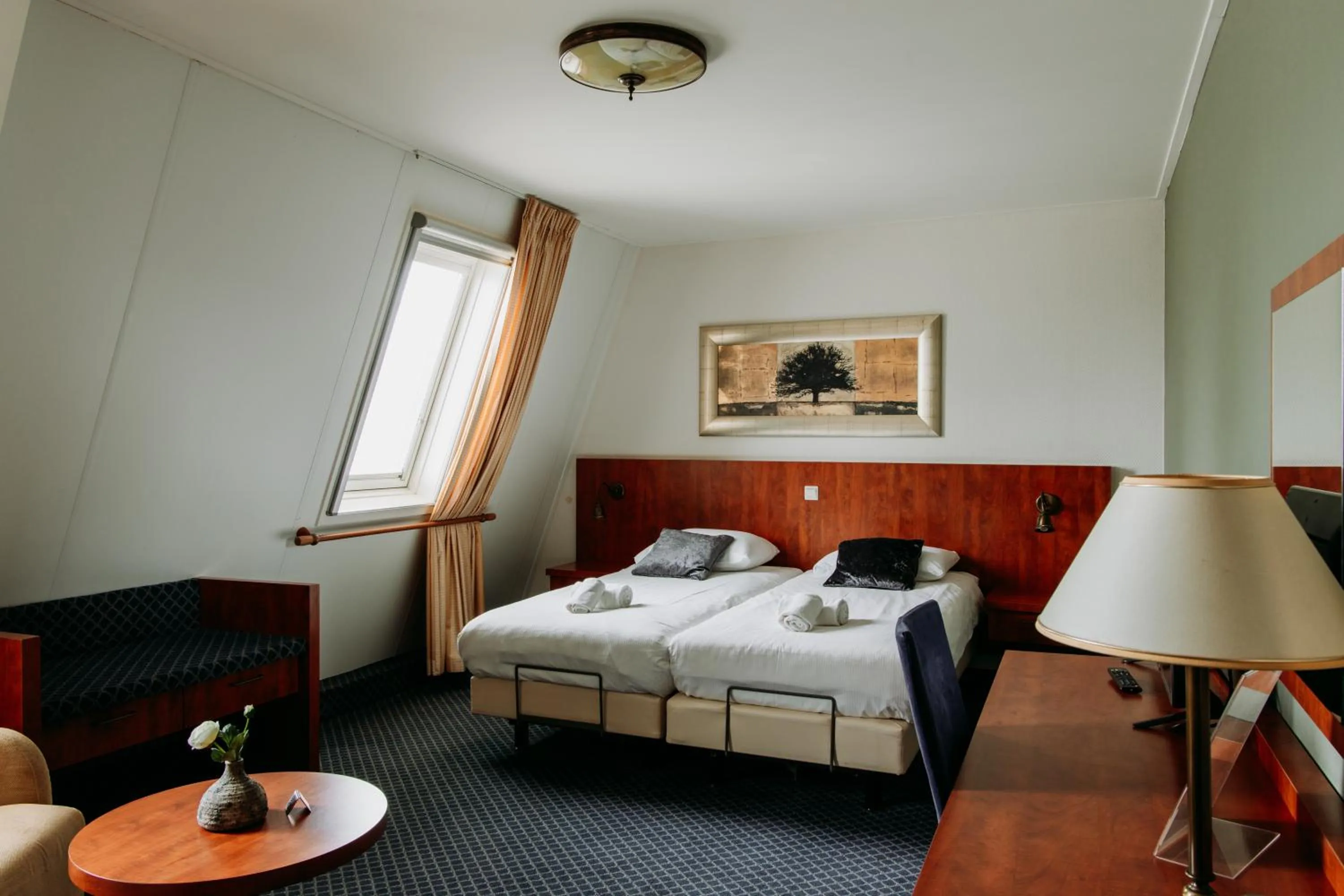 Bed in De Stobbe hotel & suites