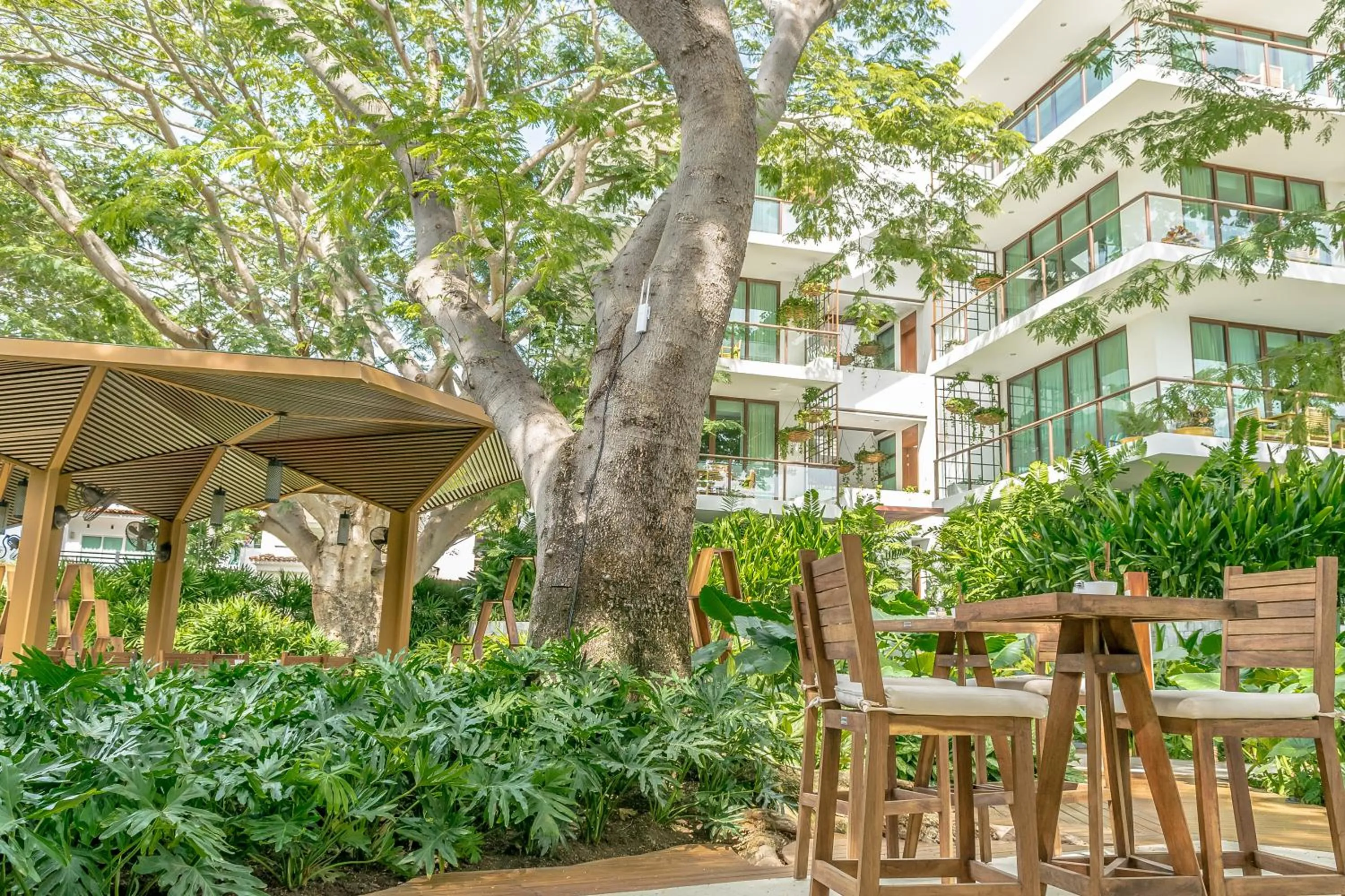 Lounge or bar in Kovay Gardens