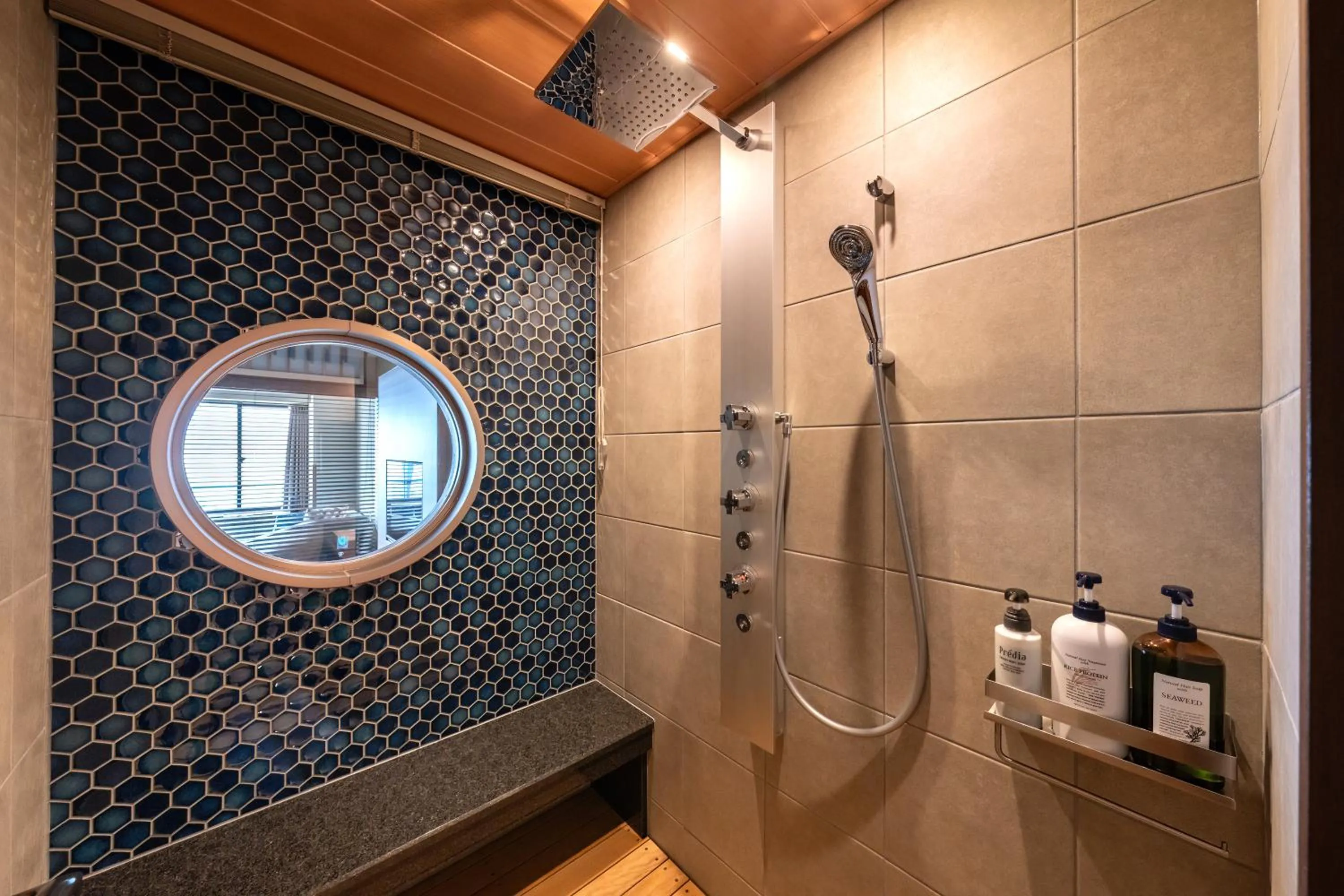 Bathroom in Kinsuikan