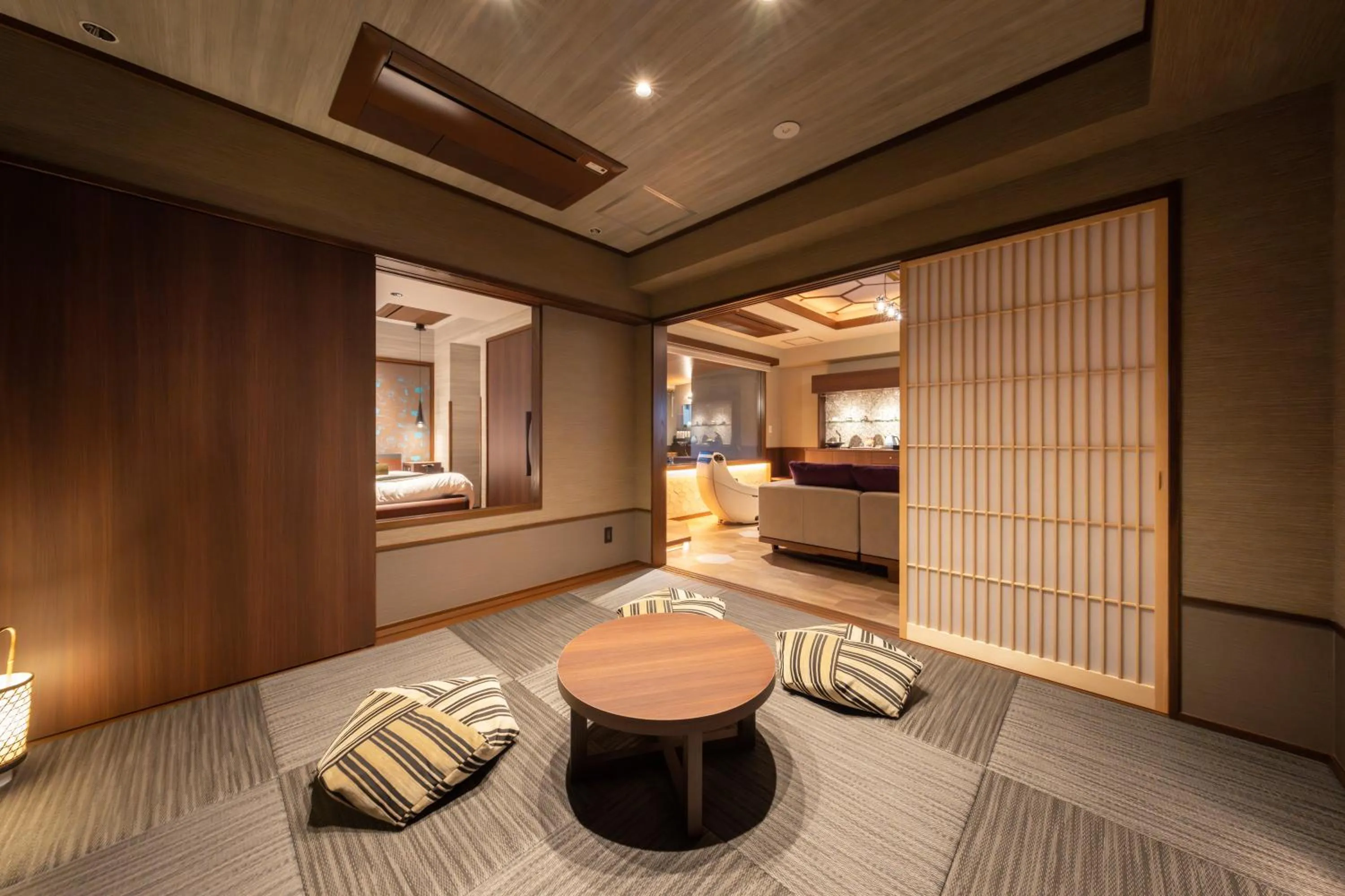 Photo of the whole room in Kinsuikan