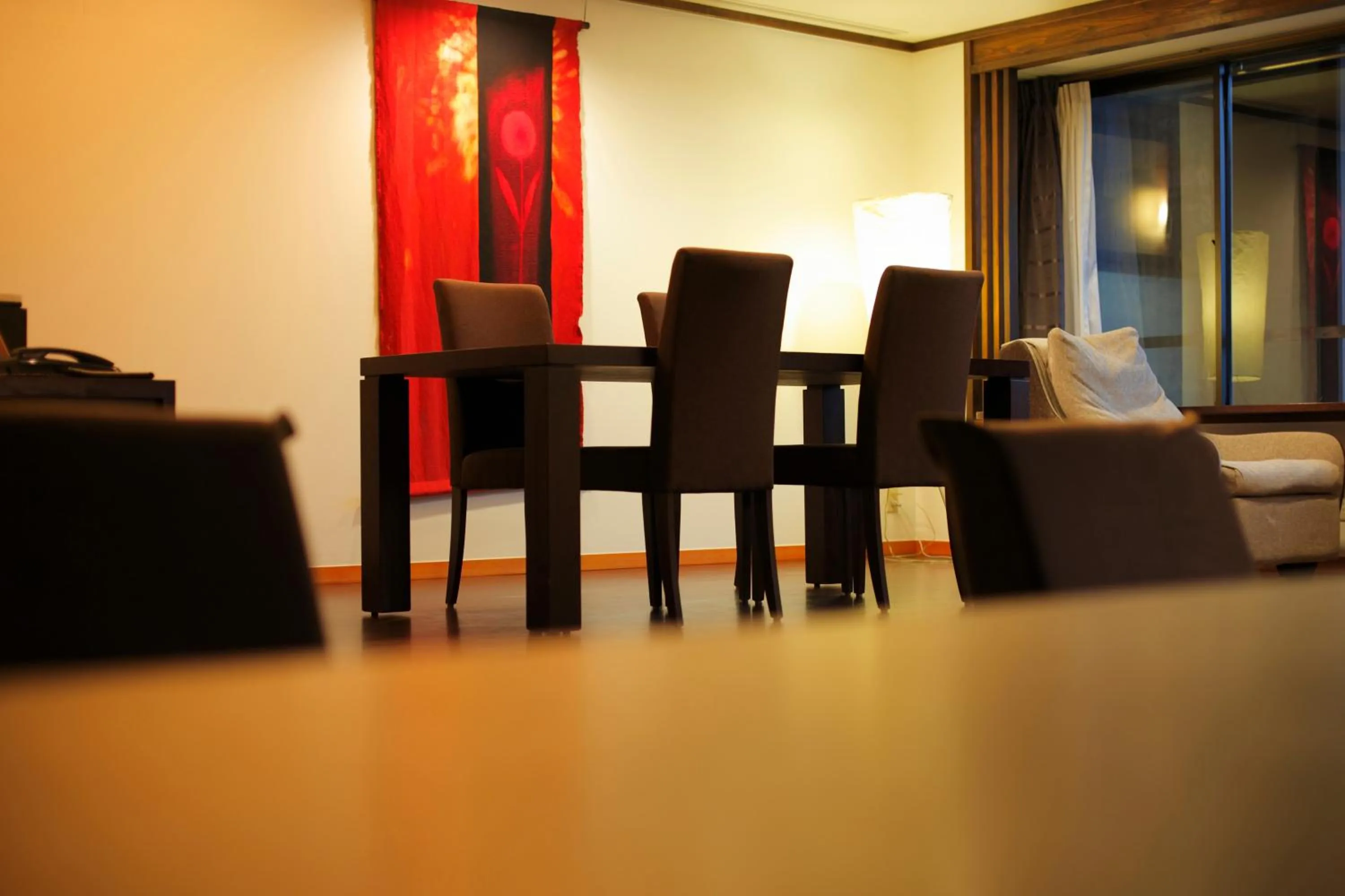 Decorative detail in Kinsuikan