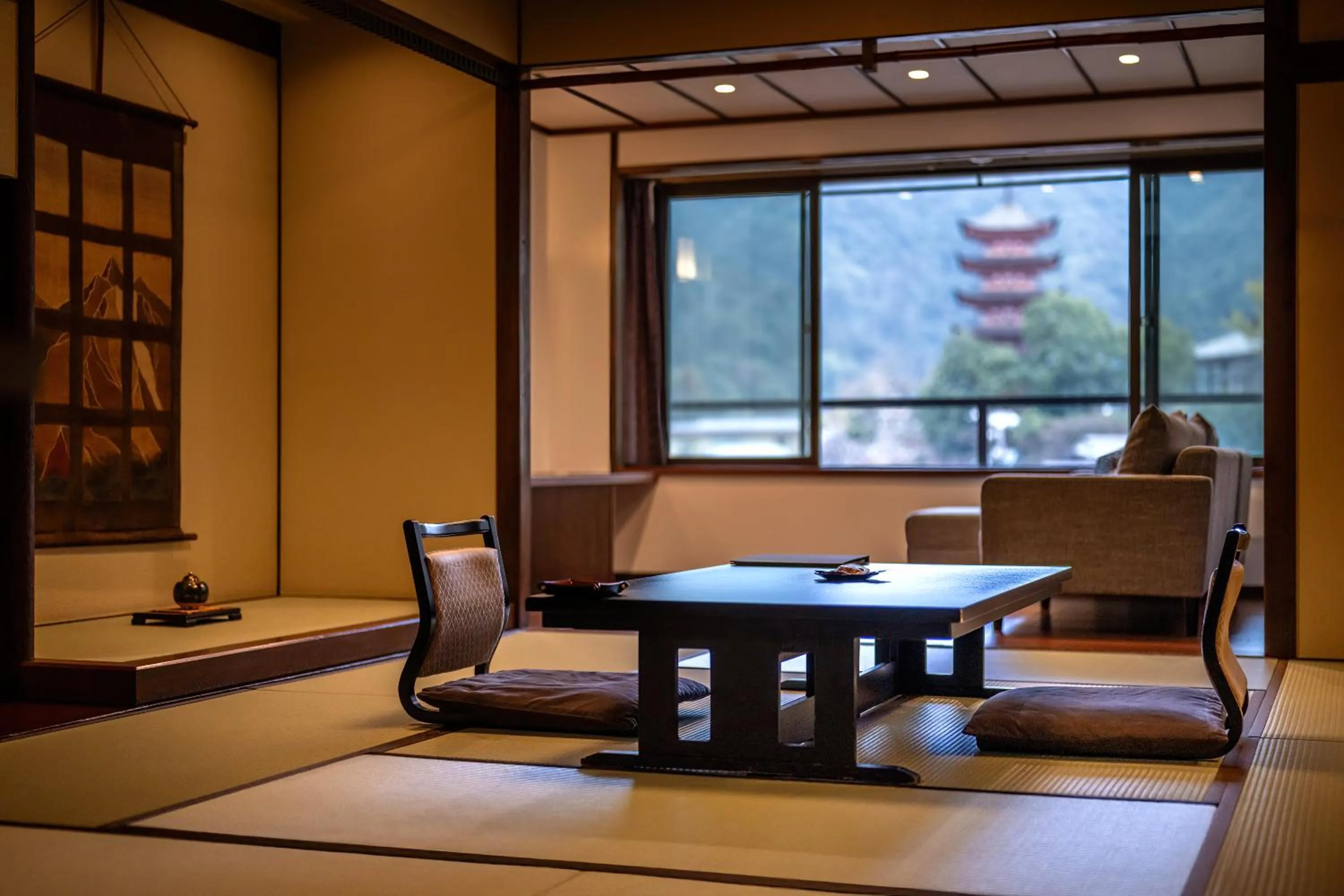 Photo of the whole room in Kinsuikan