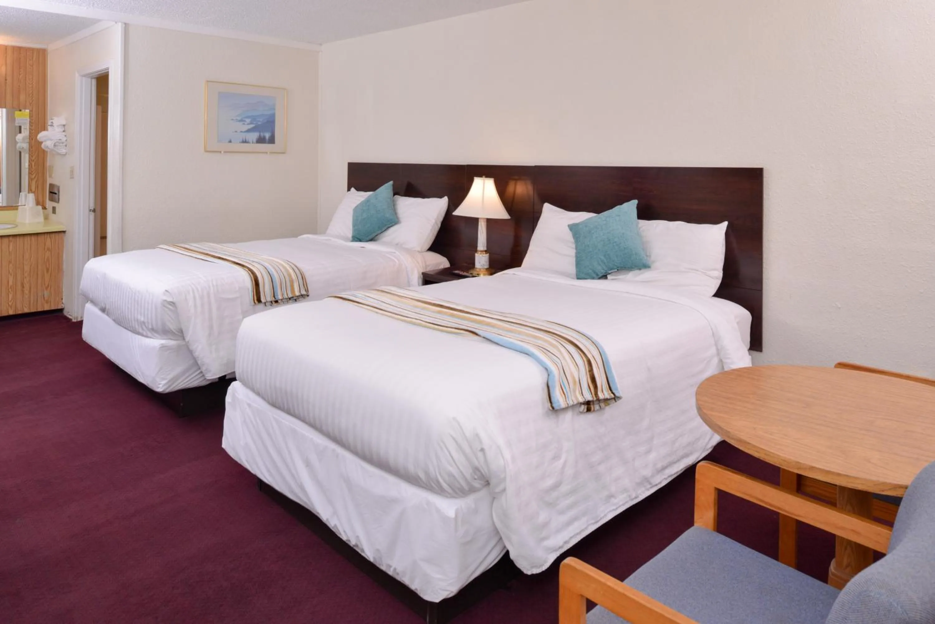 Bedroom in Red Carpet Inn Battleboro