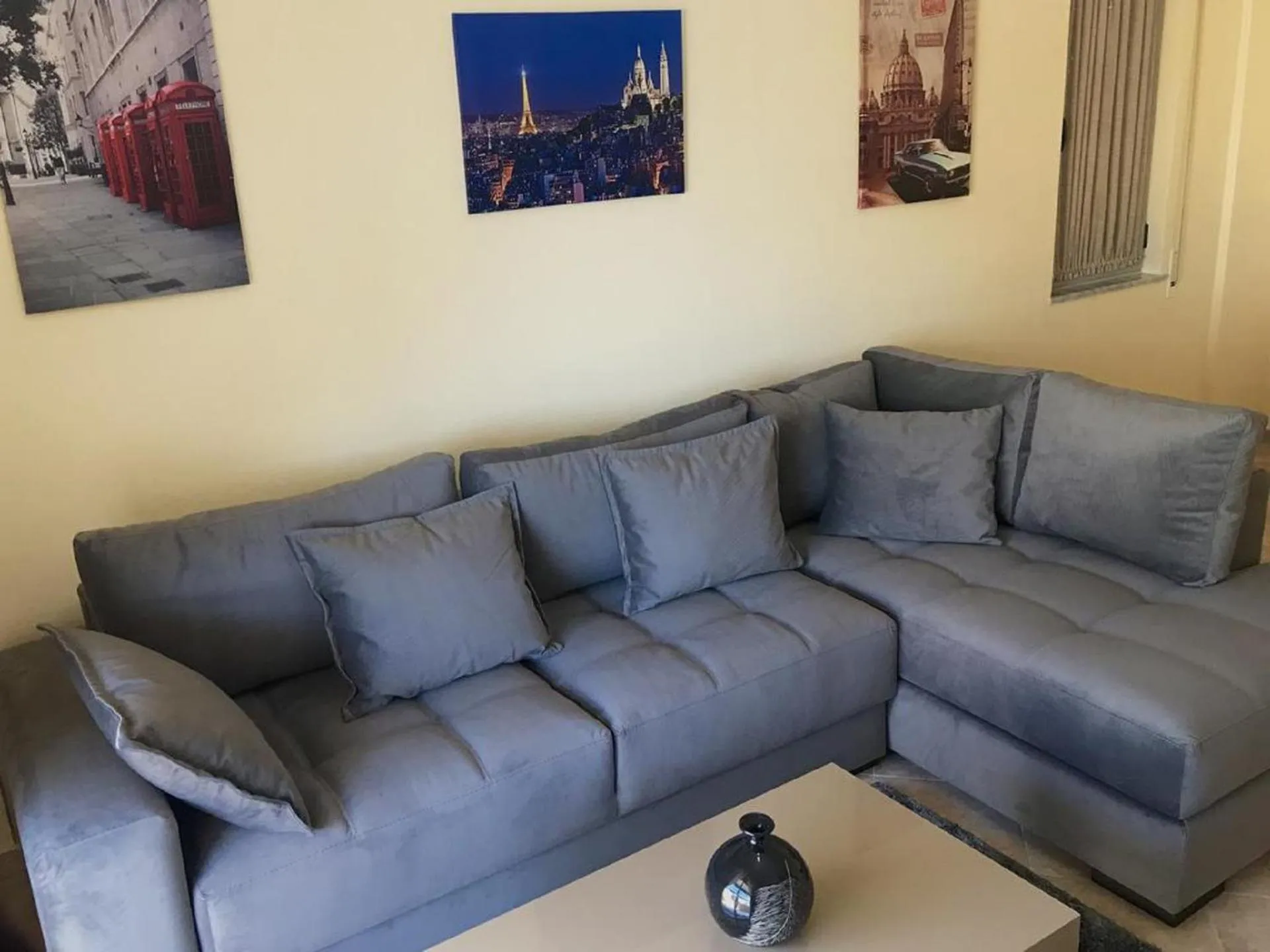 Apartment with Balcony in EKA Luxury One-Bedroom Apartment